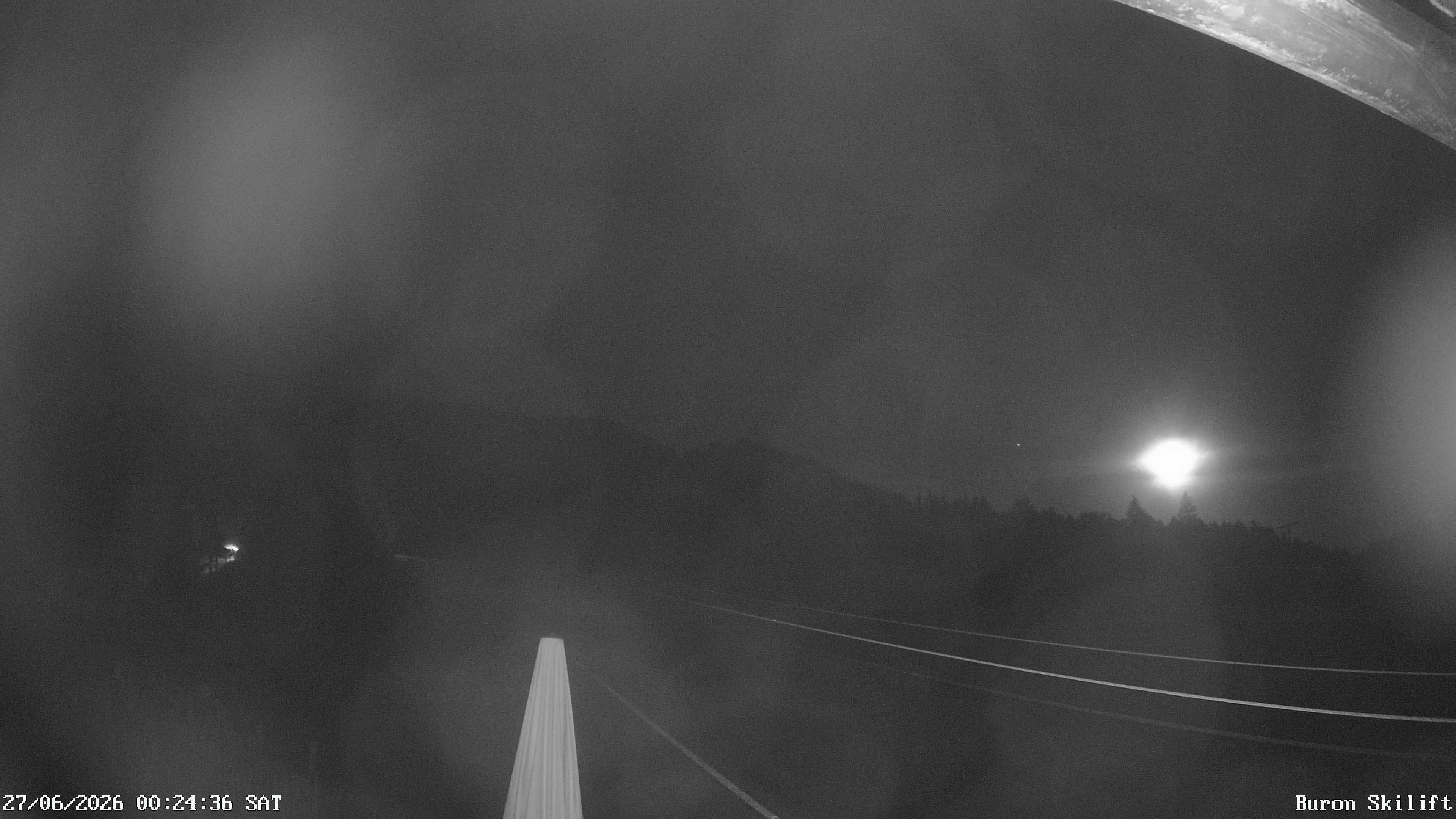 Archived image Webcam Enjoy the panoama view of the ski trail and lift in Buron