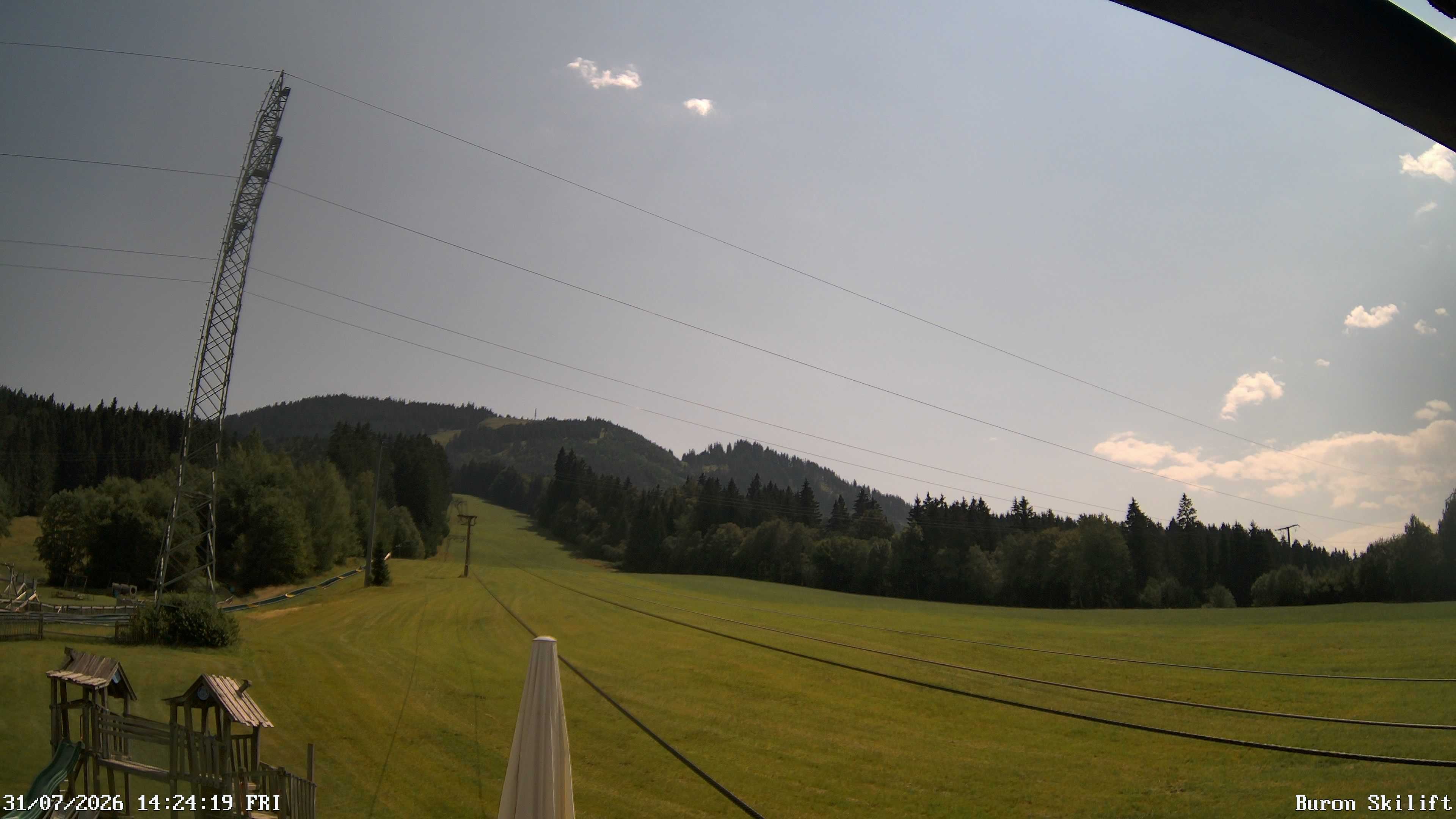 Archived image Webcam Enjoy the panoama view of the ski trail and lift in Buron
