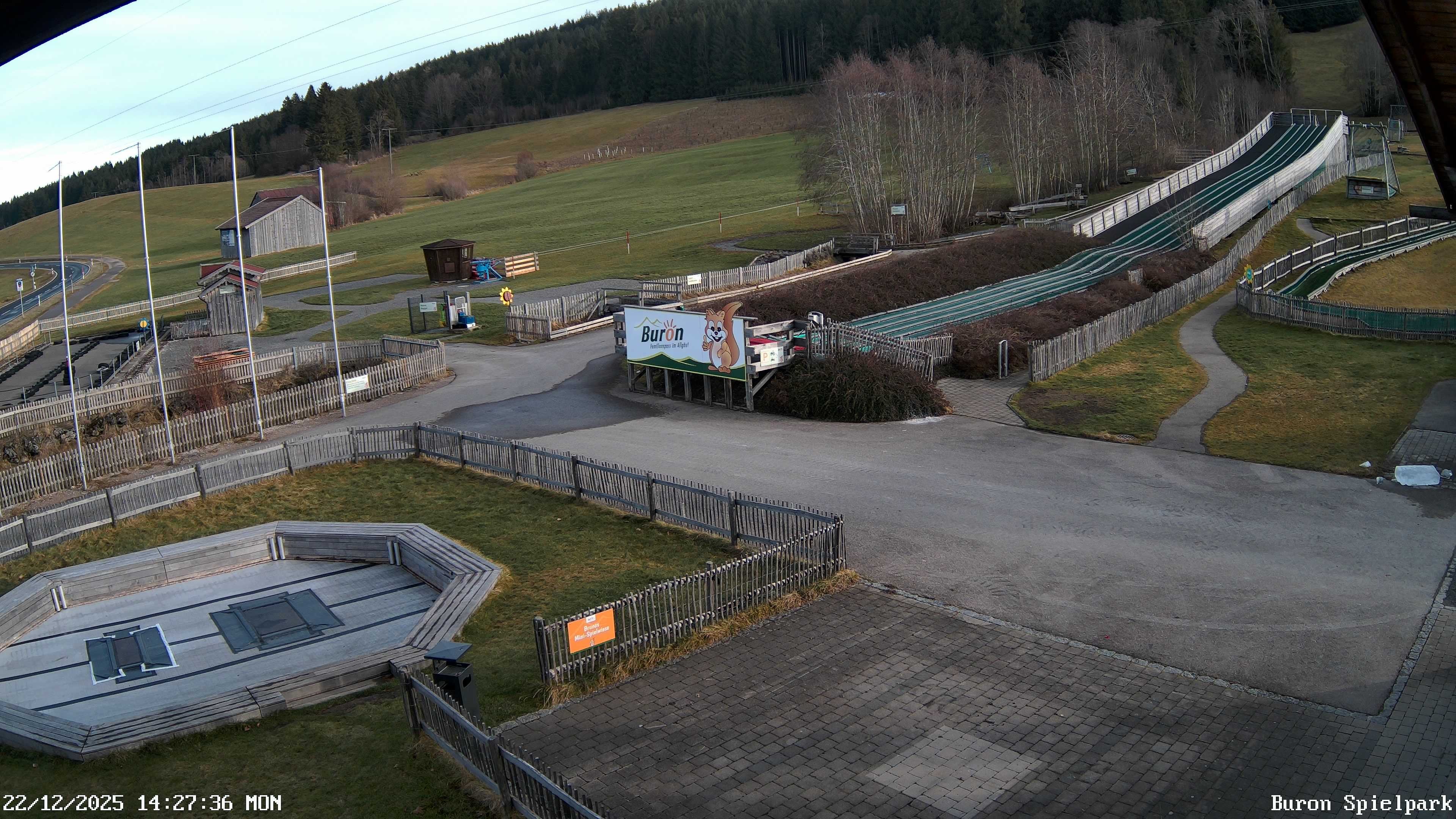 Archiv Foto Webcam Fernsicht auf den Gasthof Buron Stadl im Tal