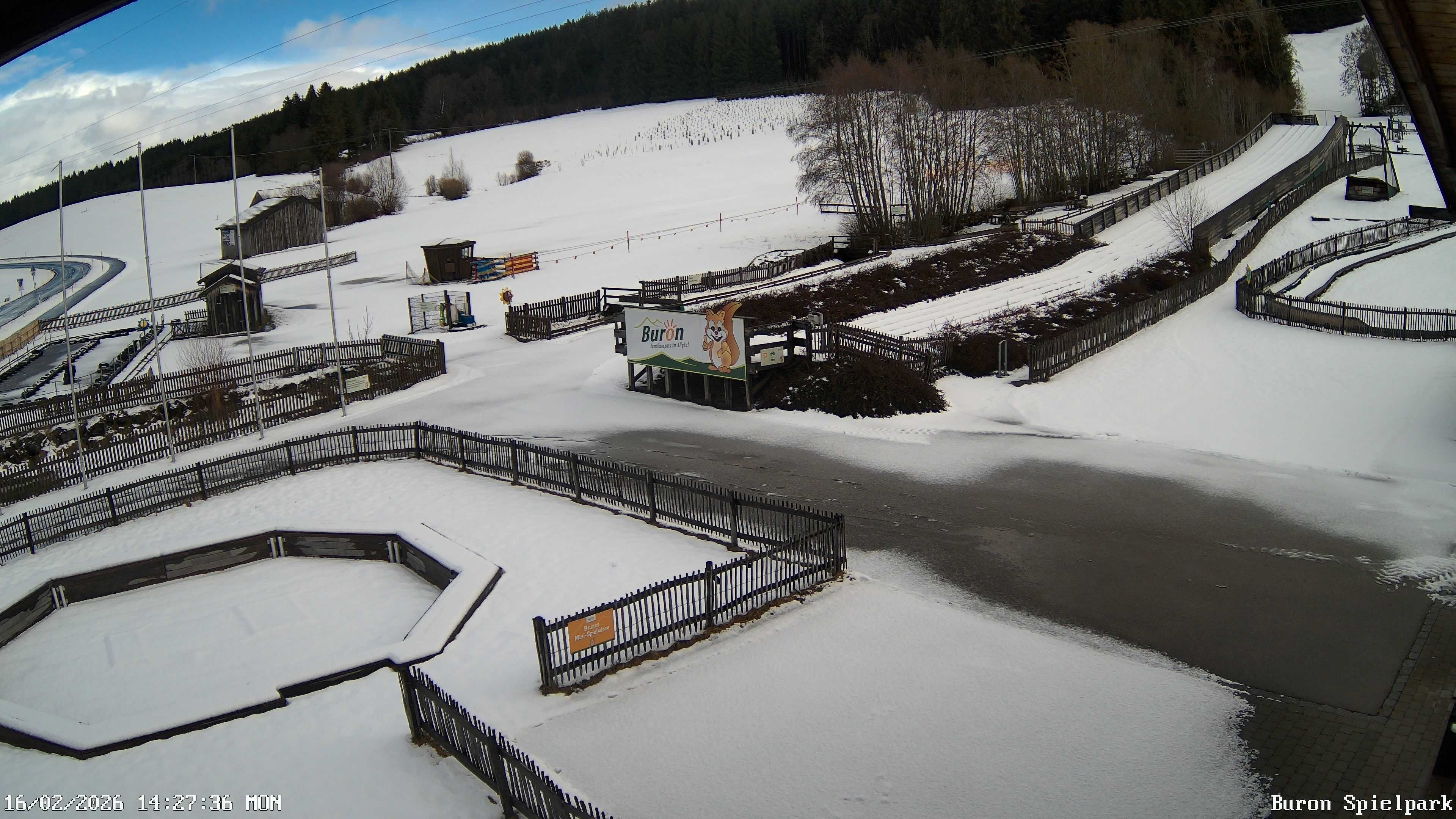 Archiv Foto Webcam Fernsicht auf den Gasthof Buron Stadl im Tal