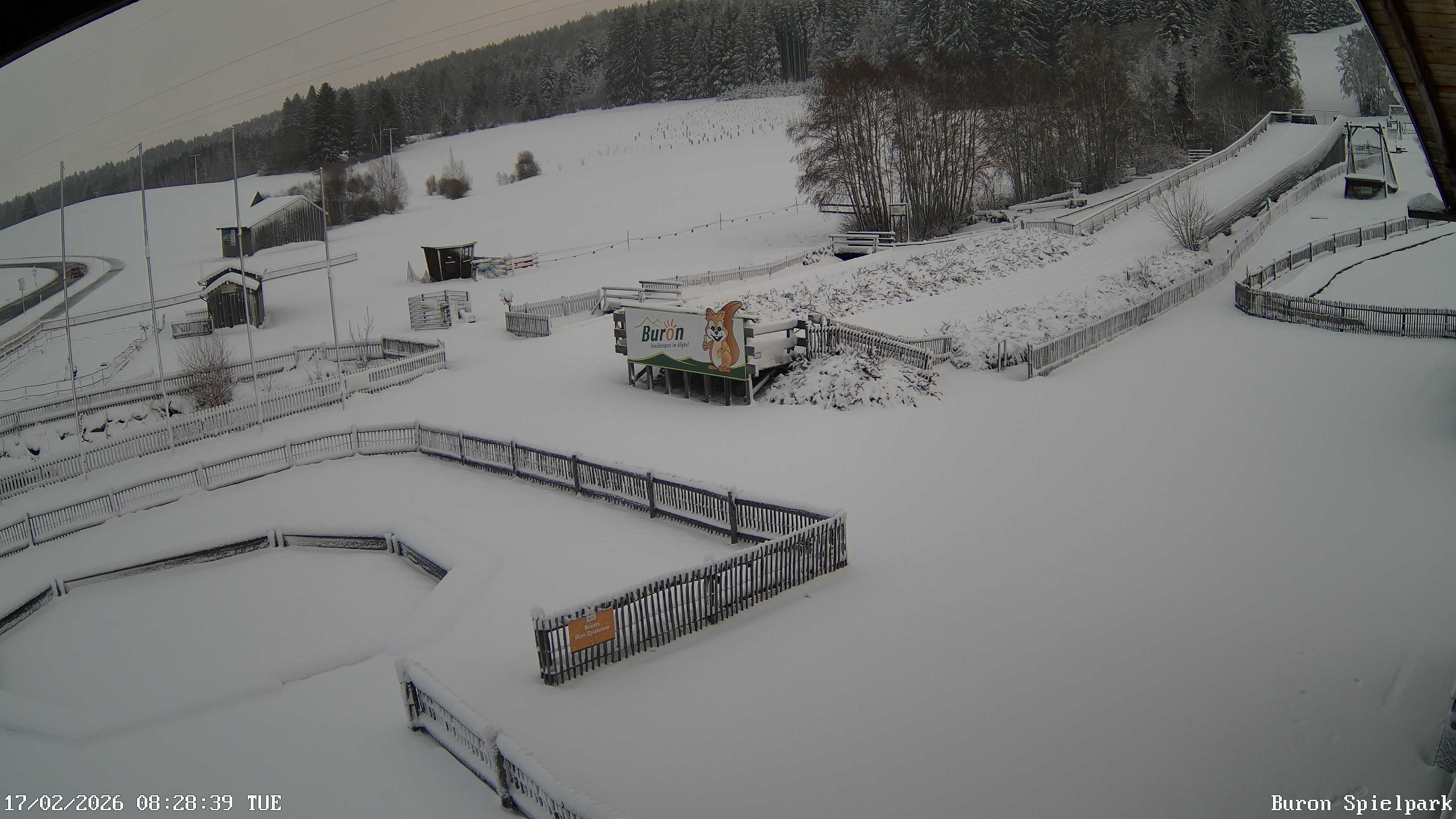 Archived image Webcam with the view of the Alpine restaurant Buron Stadl