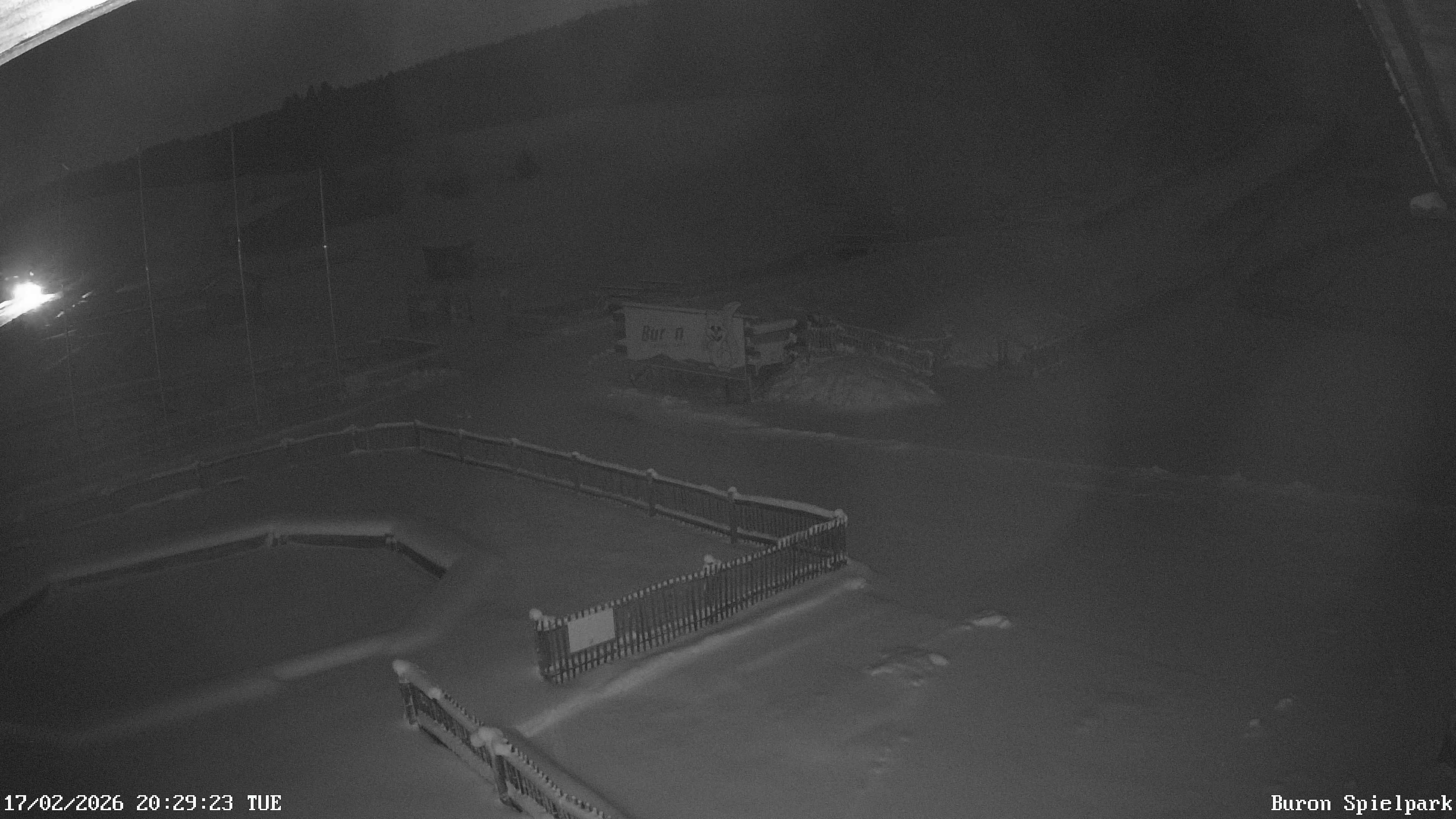 Archived image Webcam with the view of the Alpine restaurant Buron Stadl