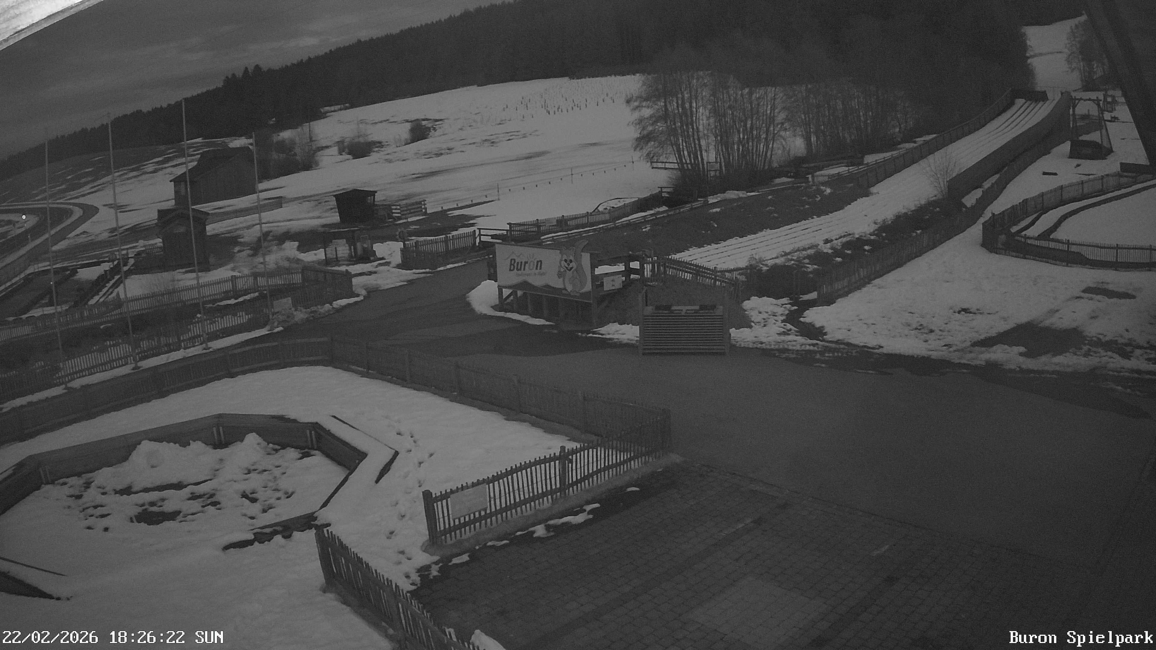 Archiv Foto Webcam Fernsicht auf den Gasthof Buron Stadl im Tal