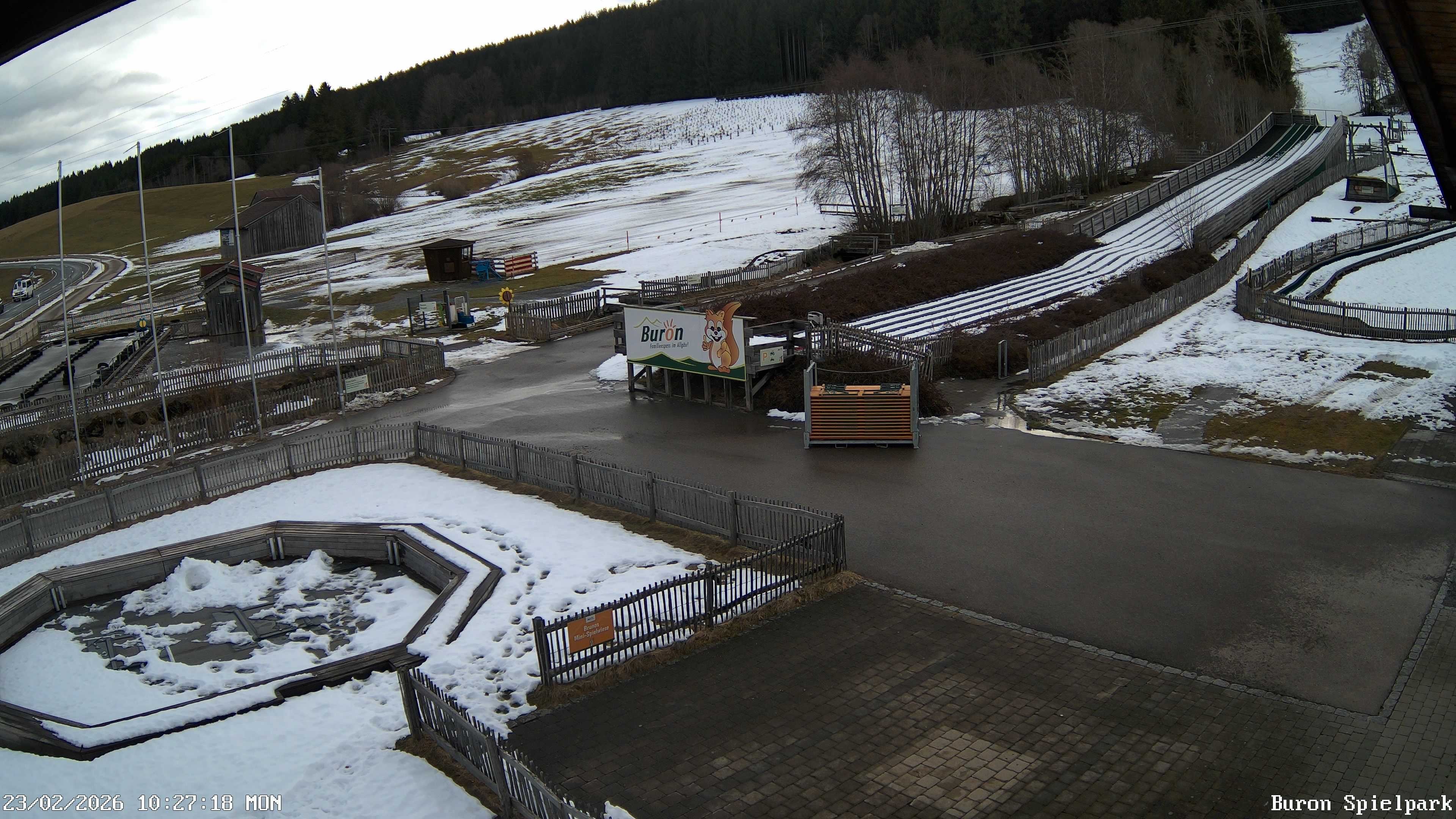 Archiv Foto Webcam Fernsicht auf den Gasthof Buron Stadl im Tal