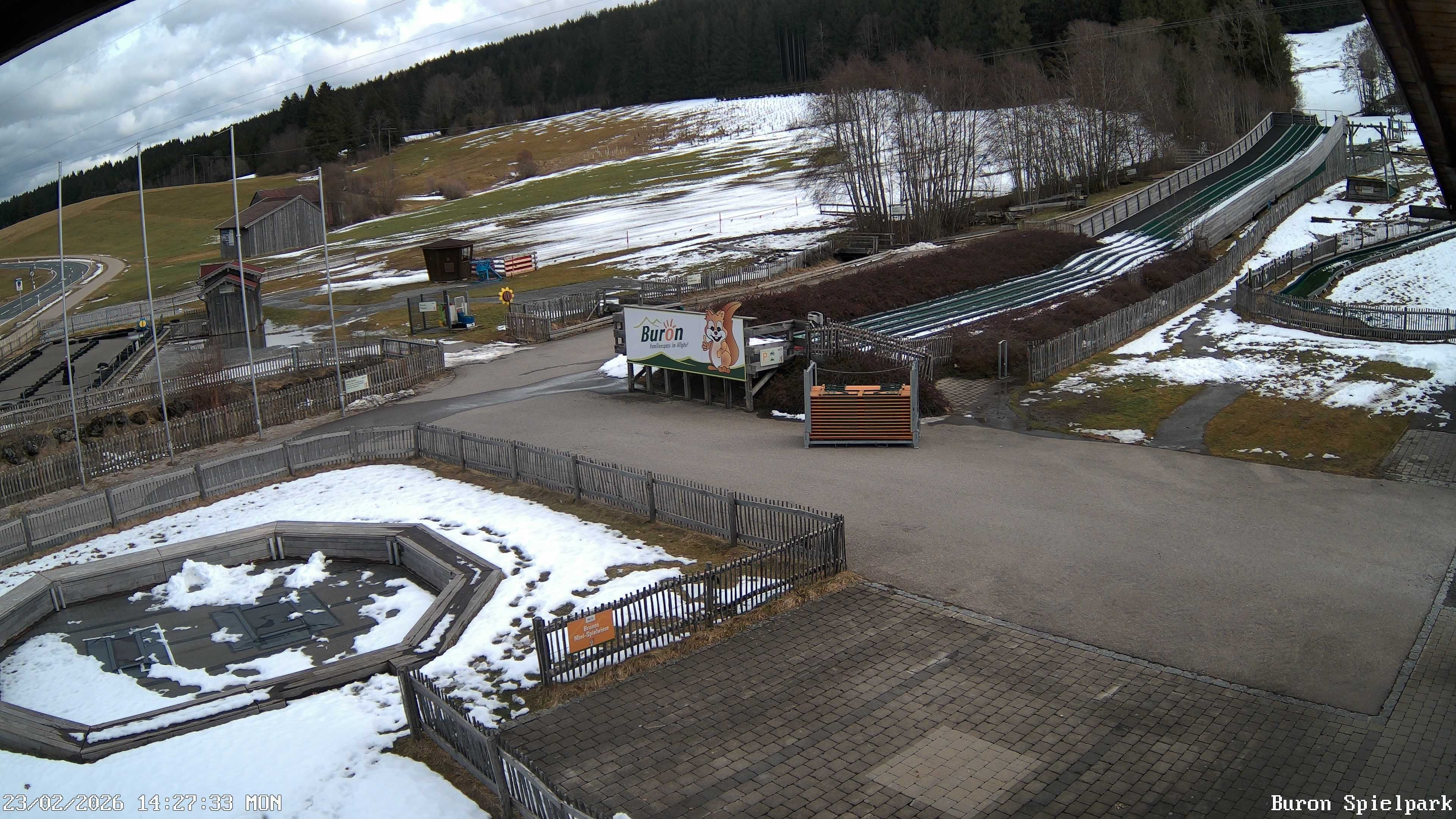 Archiv Foto Webcam Fernsicht auf den Gasthof Buron Stadl im Tal