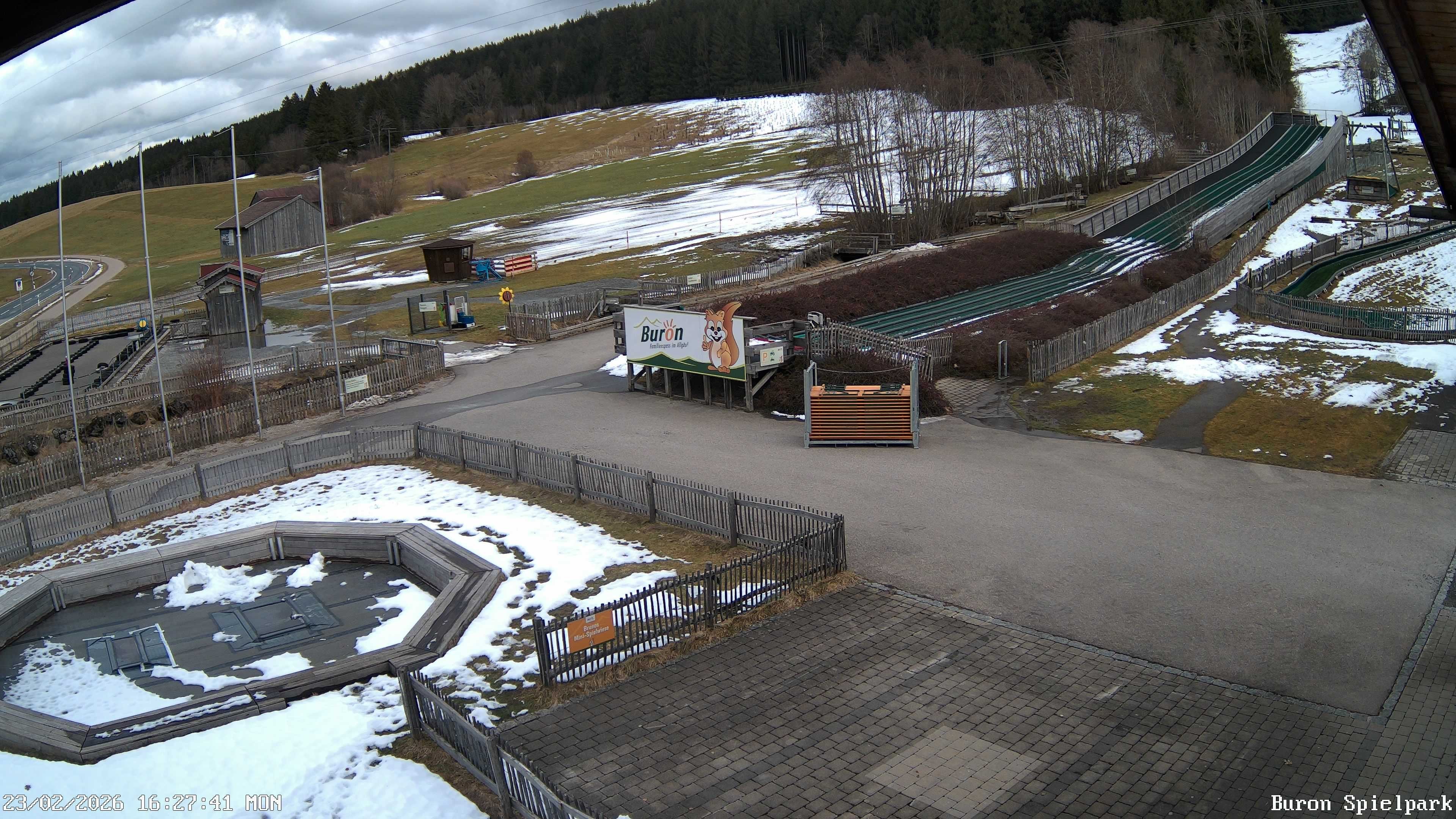 Archiv Foto Webcam Fernsicht auf den Gasthof Buron Stadl im Tal