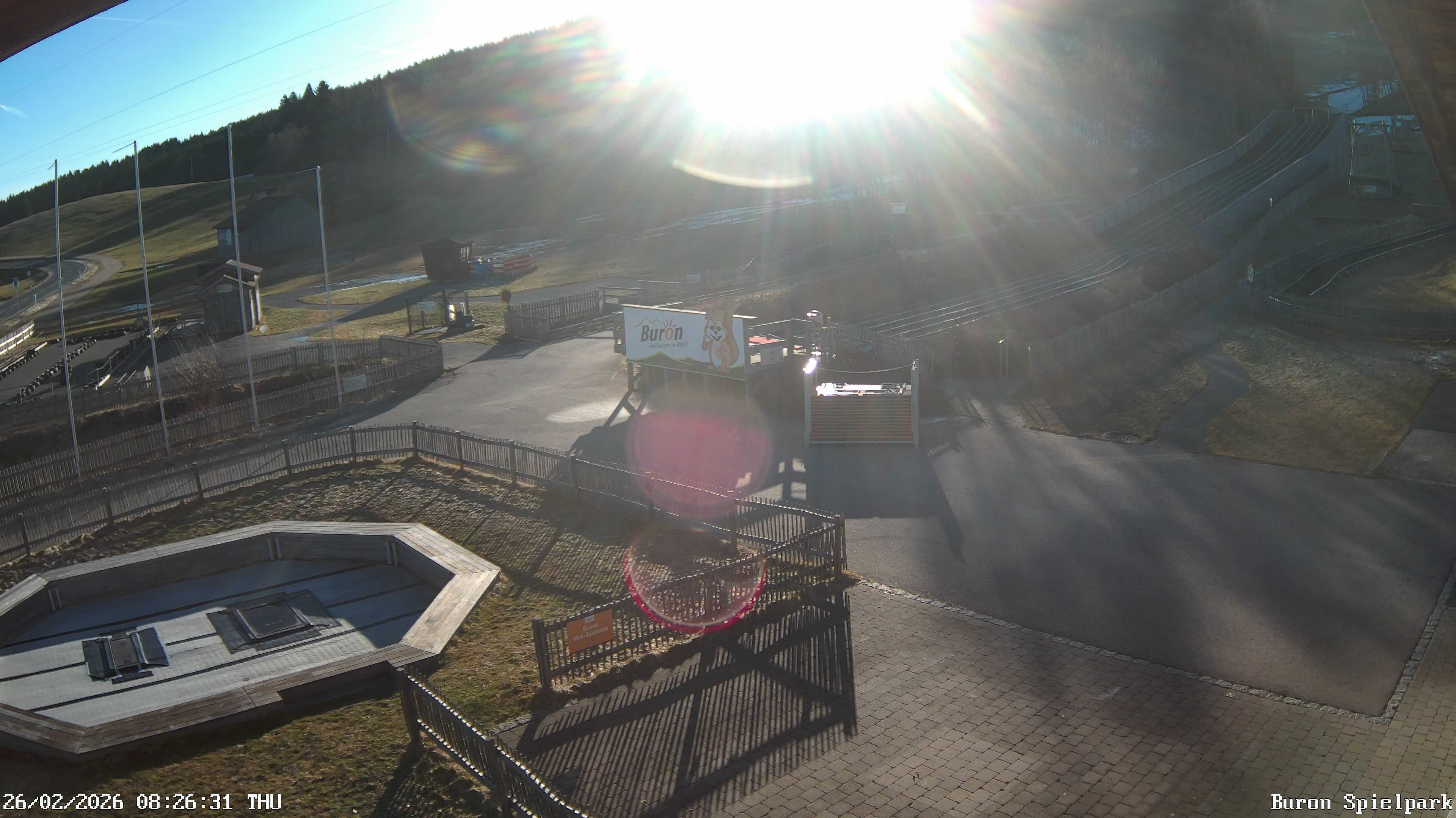 Archived image Webcam with the view of the Alpine restaurant Buron Stadl