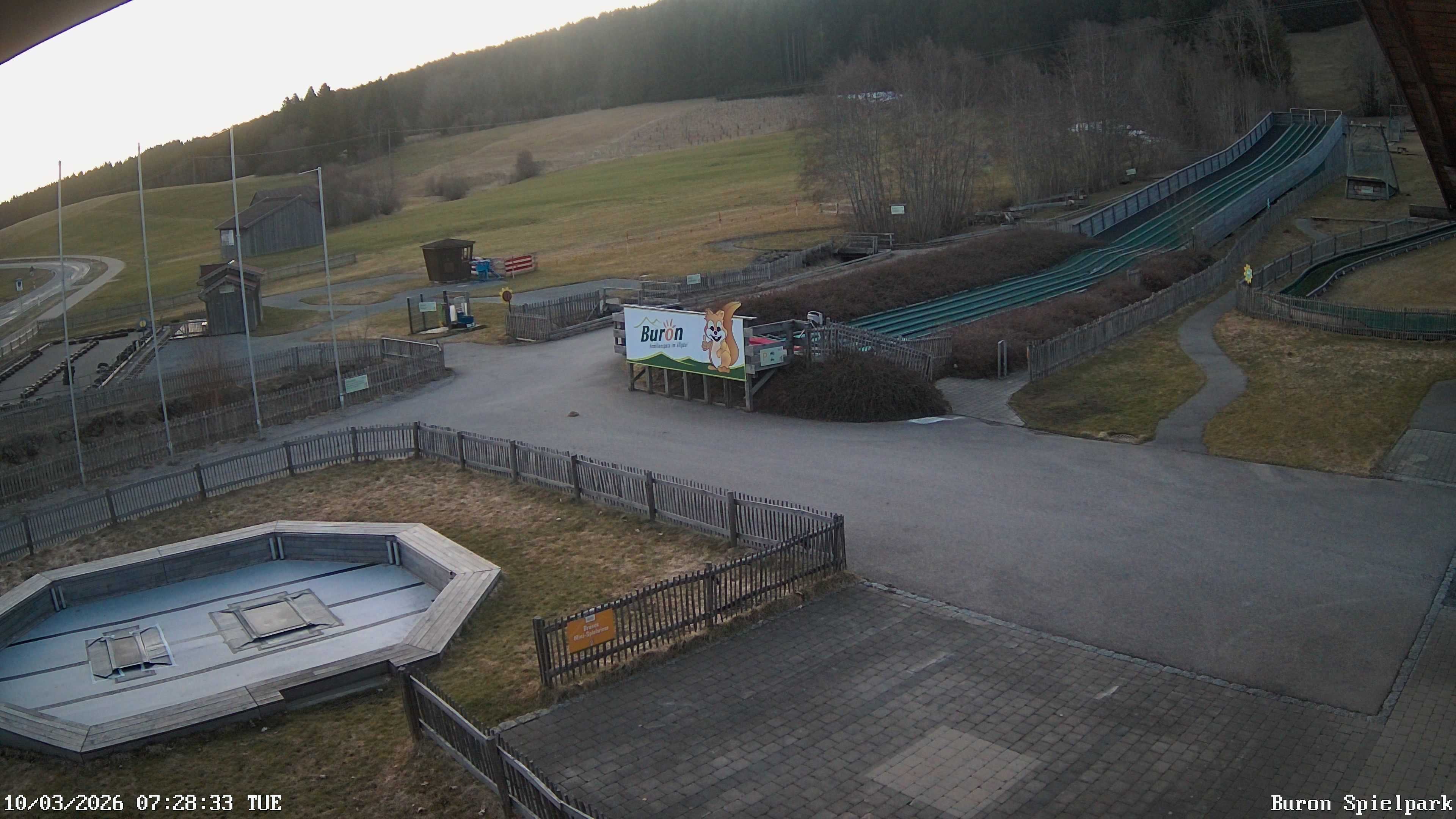Archiv Foto Webcam Fernsicht auf den Gasthof Buron Stadl im Tal