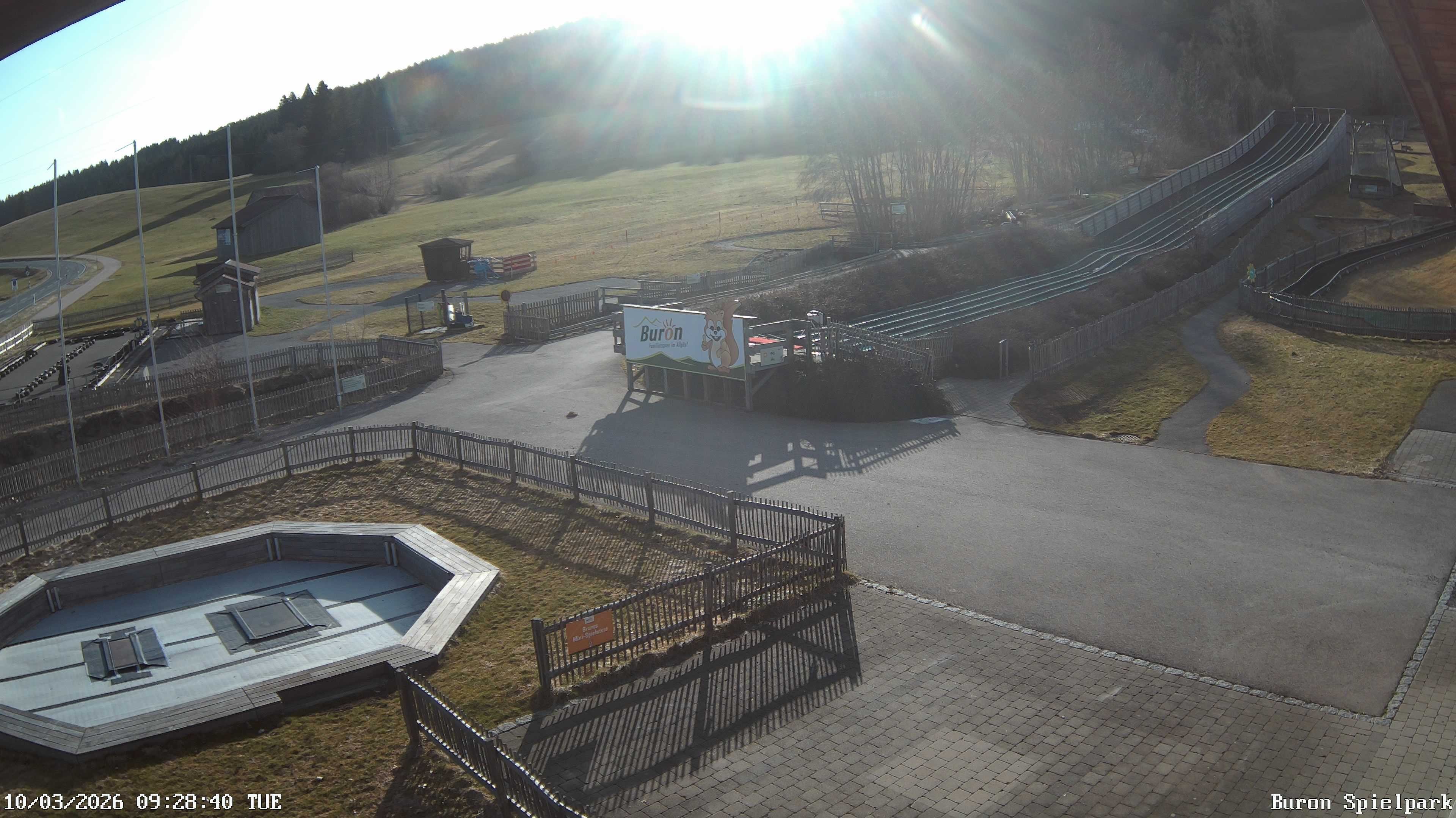 Archiv Foto Webcam Fernsicht auf den Gasthof Buron Stadl im Tal