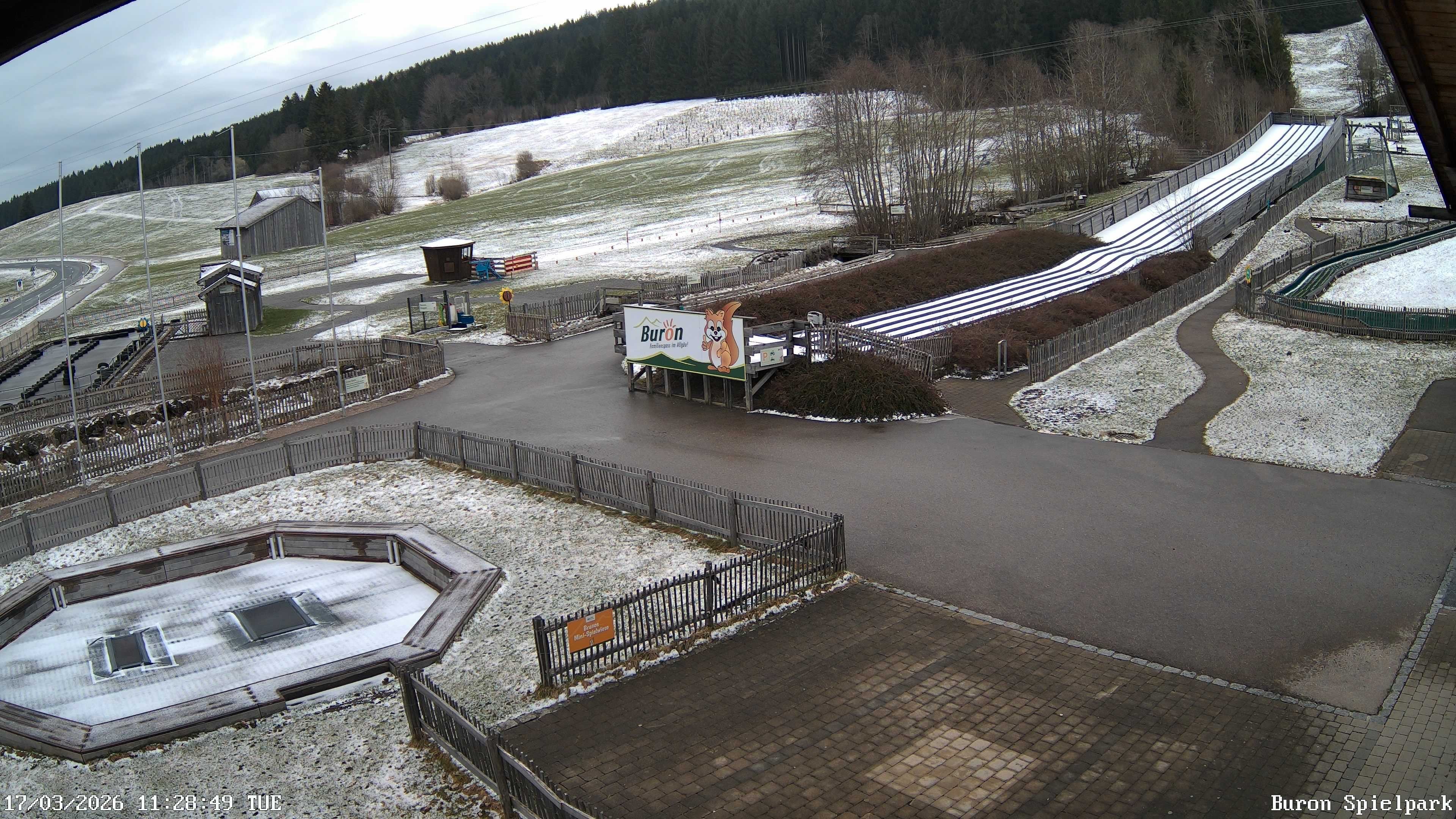 Archiv Foto Webcam Fernsicht auf den Gasthof Buron Stadl im Tal