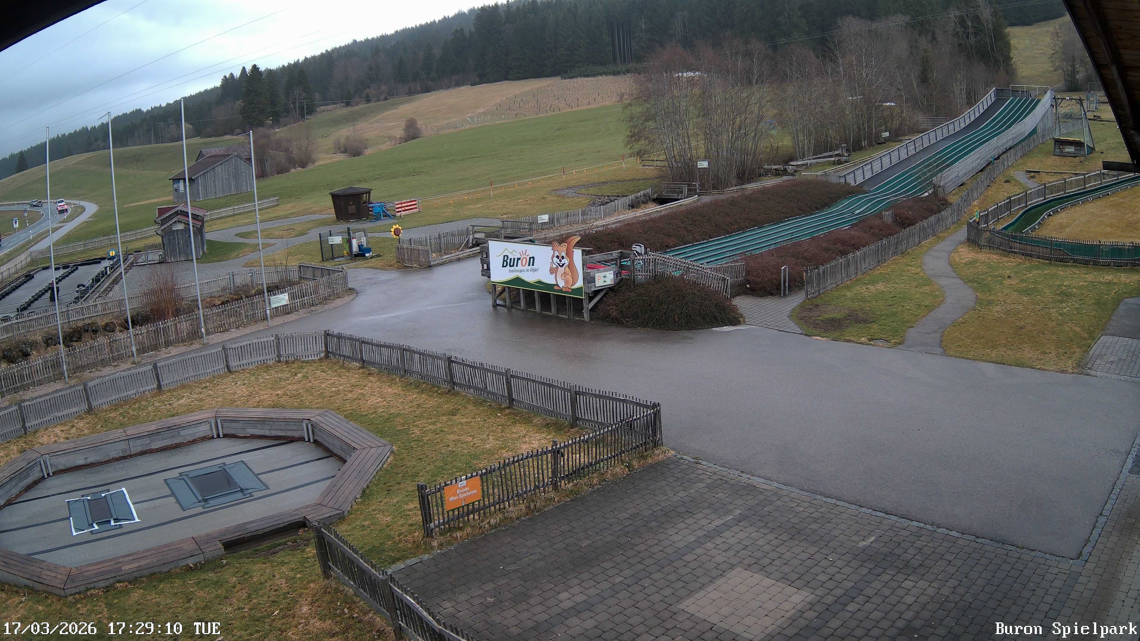 Archiv Foto Webcam Fernsicht auf den Gasthof Buron Stadl im Tal