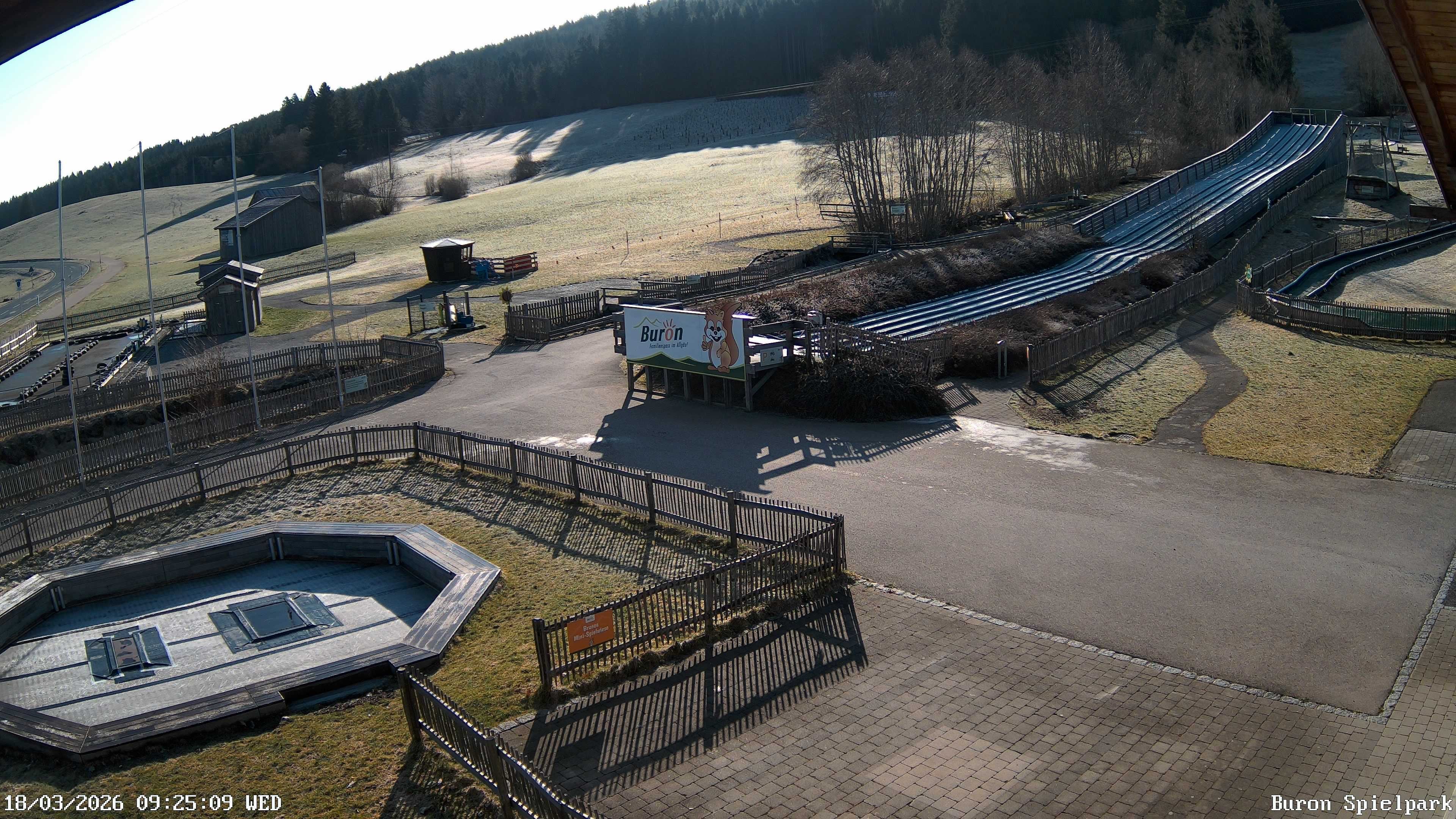 Archiv Foto Webcam Fernsicht auf den Gasthof Buron Stadl im Tal