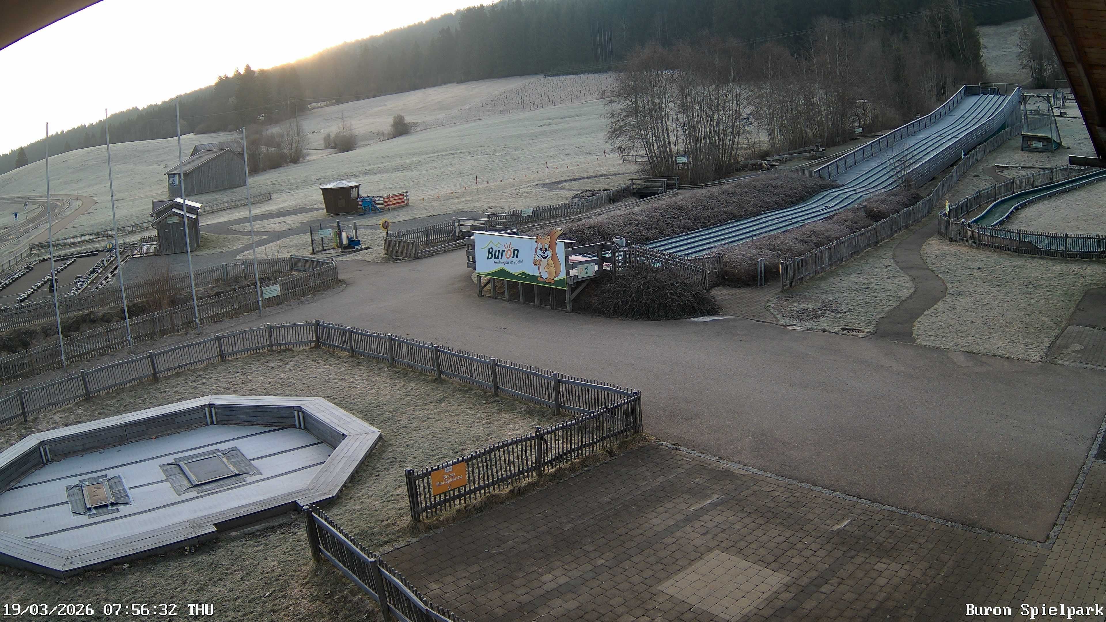 Archiv Foto Webcam Fernsicht auf den Gasthof Buron Stadl im Tal