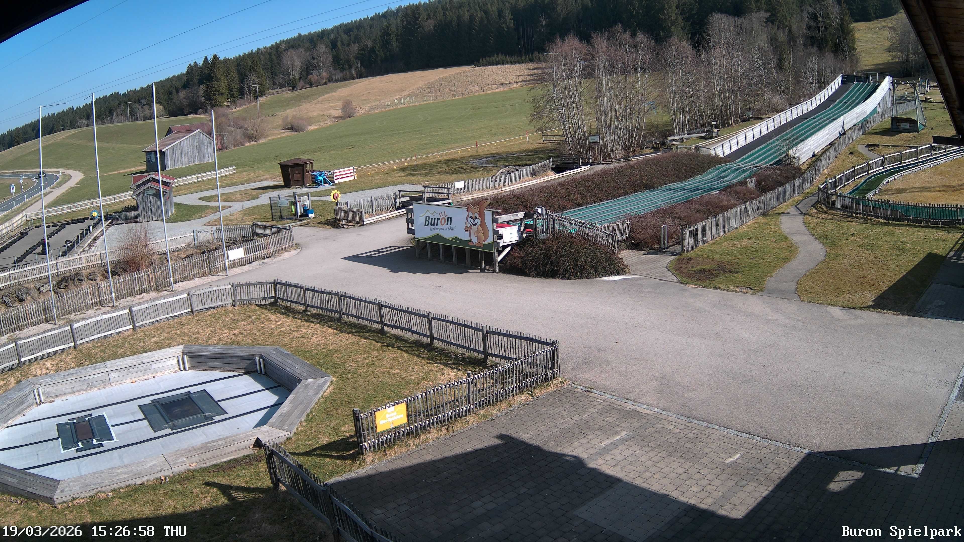 Archiv Foto Webcam Fernsicht auf den Gasthof Buron Stadl im Tal