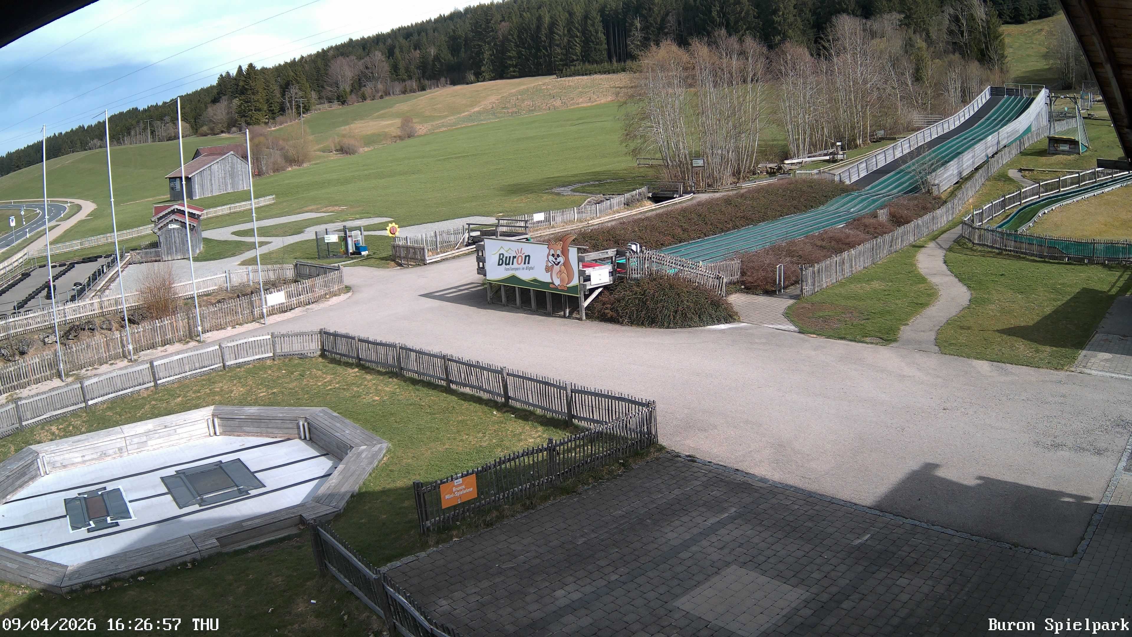 Archived image Webcam with the view of the Alpine restaurant Buron Stadl
