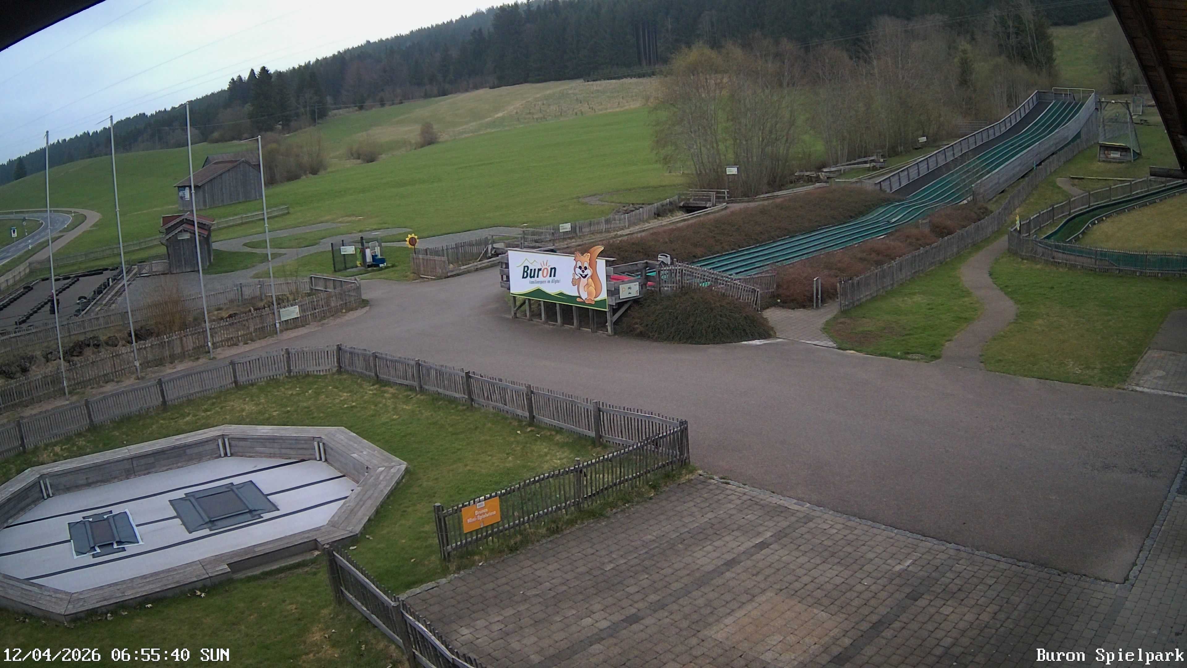 Archived image Webcam with the view of the Alpine restaurant Buron Stadl