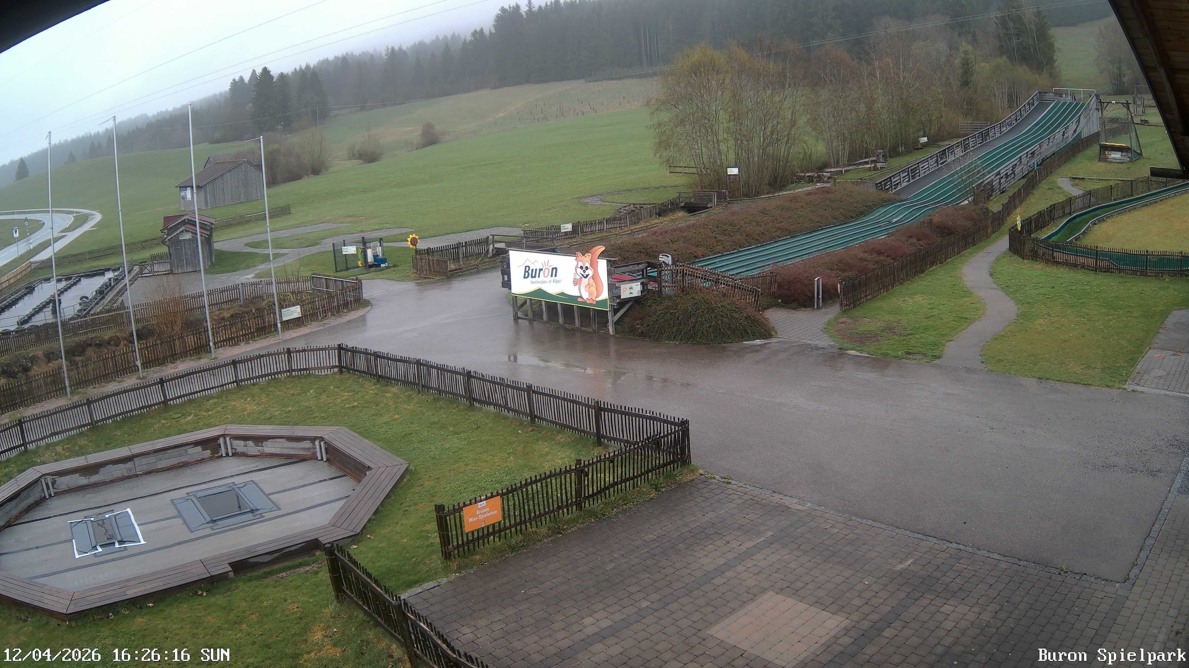 Archived image Webcam with the view of the Alpine restaurant Buron Stadl