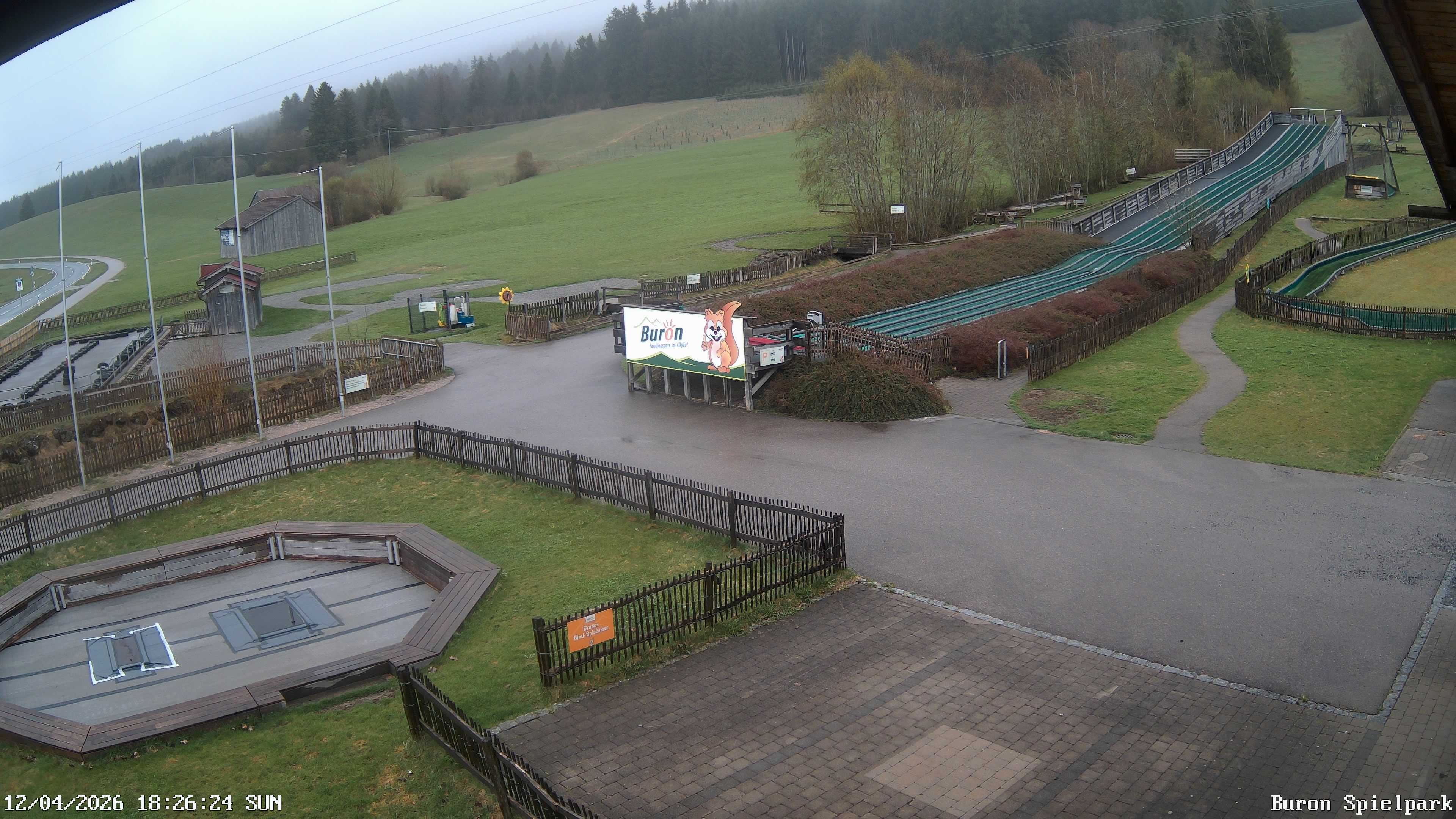 Archived image Webcam with the view of the Alpine restaurant Buron Stadl