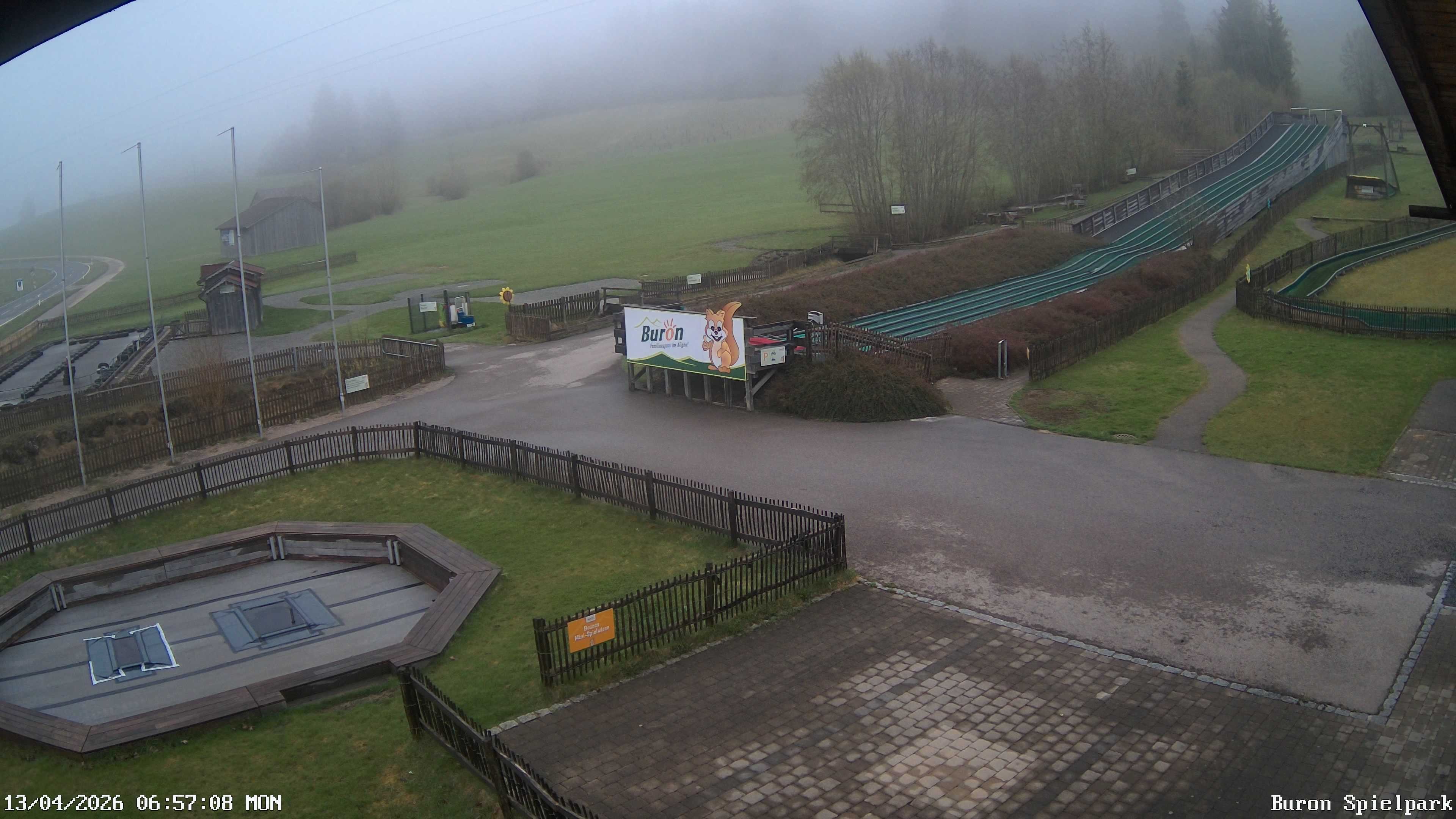 Archiv Foto Webcam Fernsicht auf den Gasthof Buron Stadl im Tal