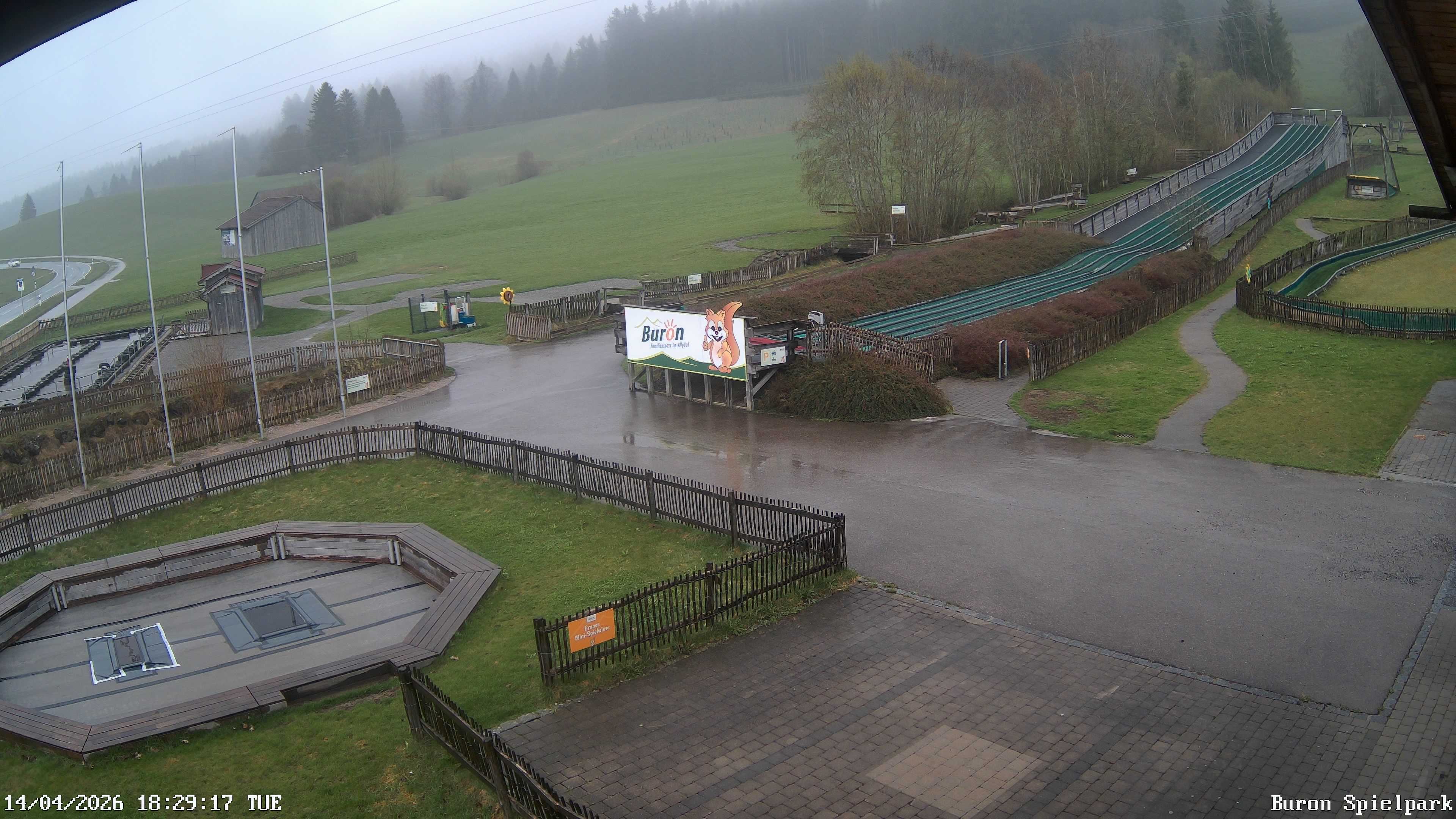 Archiv Foto Webcam Fernsicht auf den Gasthof Buron Stadl im Tal