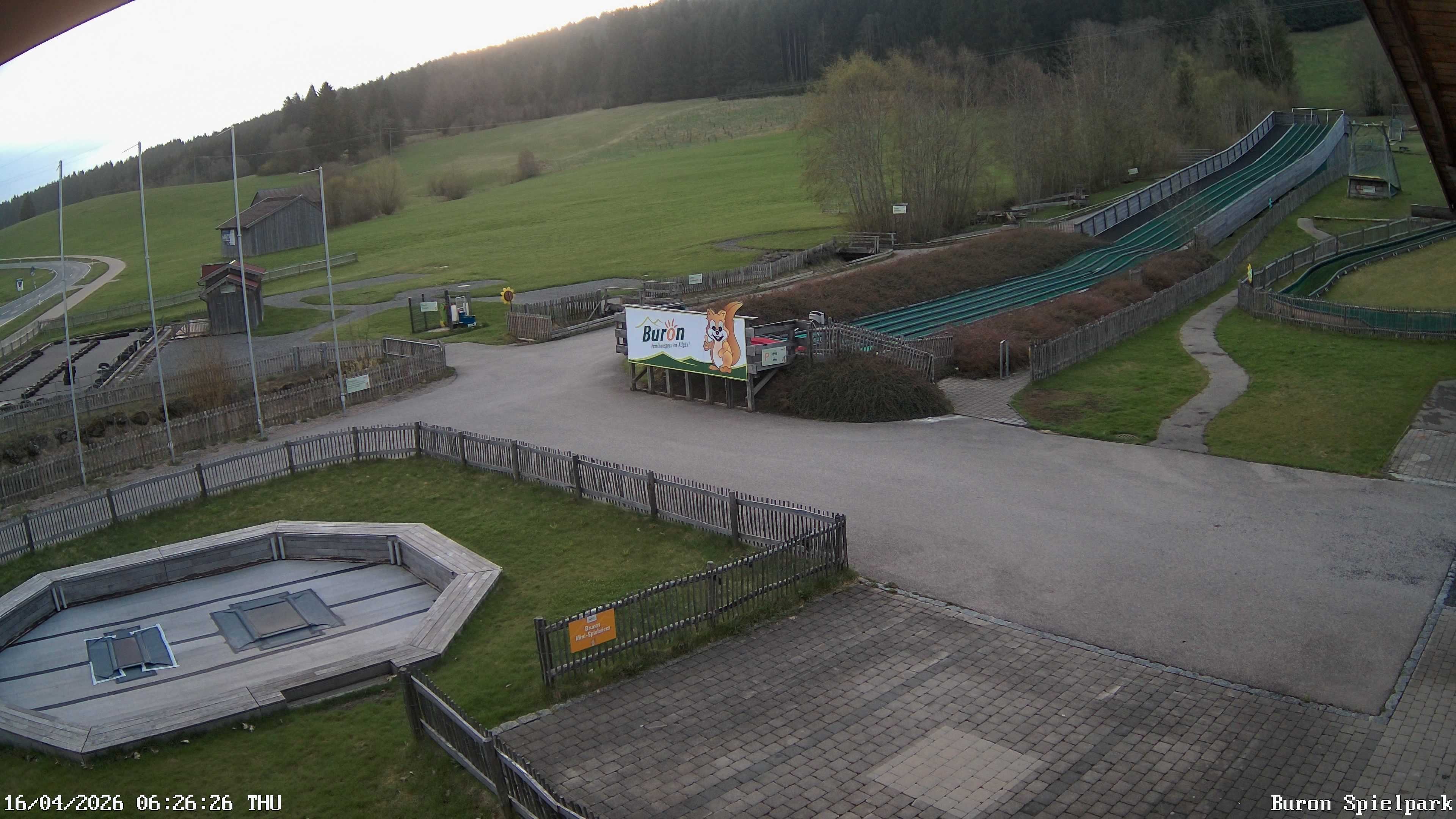 Archiv Foto Webcam Fernsicht auf den Gasthof Buron Stadl im Tal