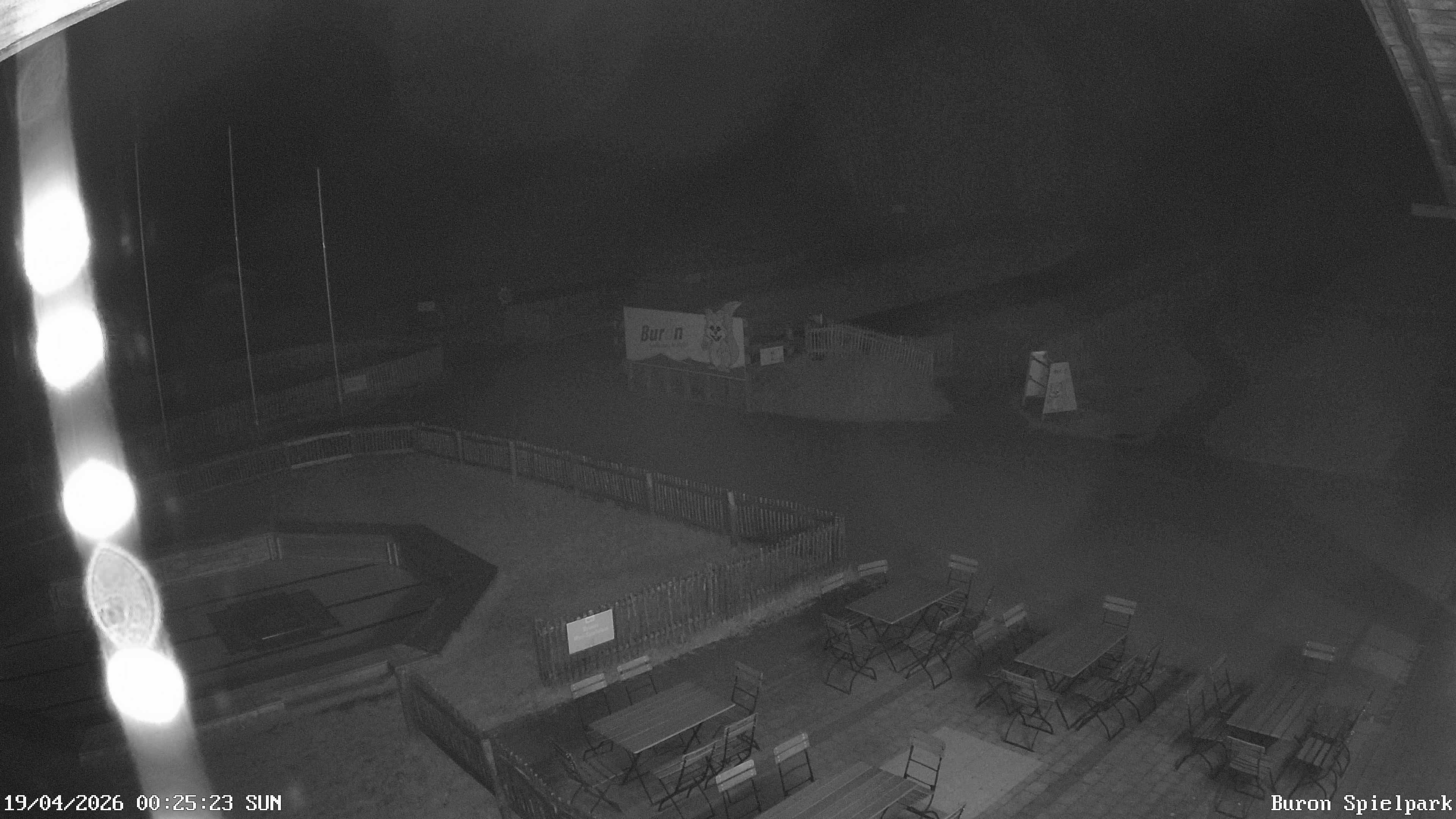 Archived image Webcam with the view of the Alpine restaurant Buron Stadl