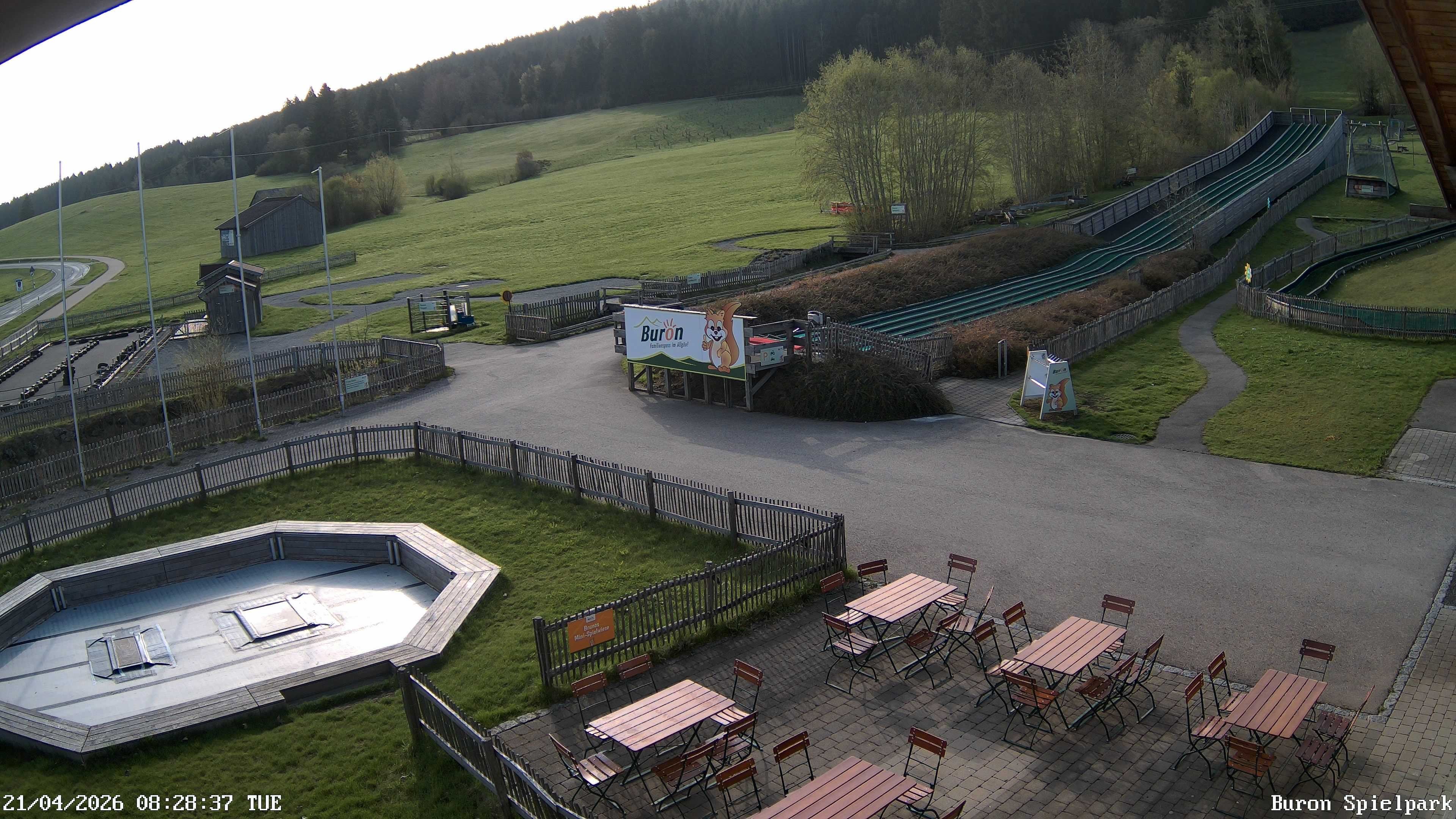 Archiv Foto Webcam Fernsicht auf den Gasthof Buron Stadl im Tal