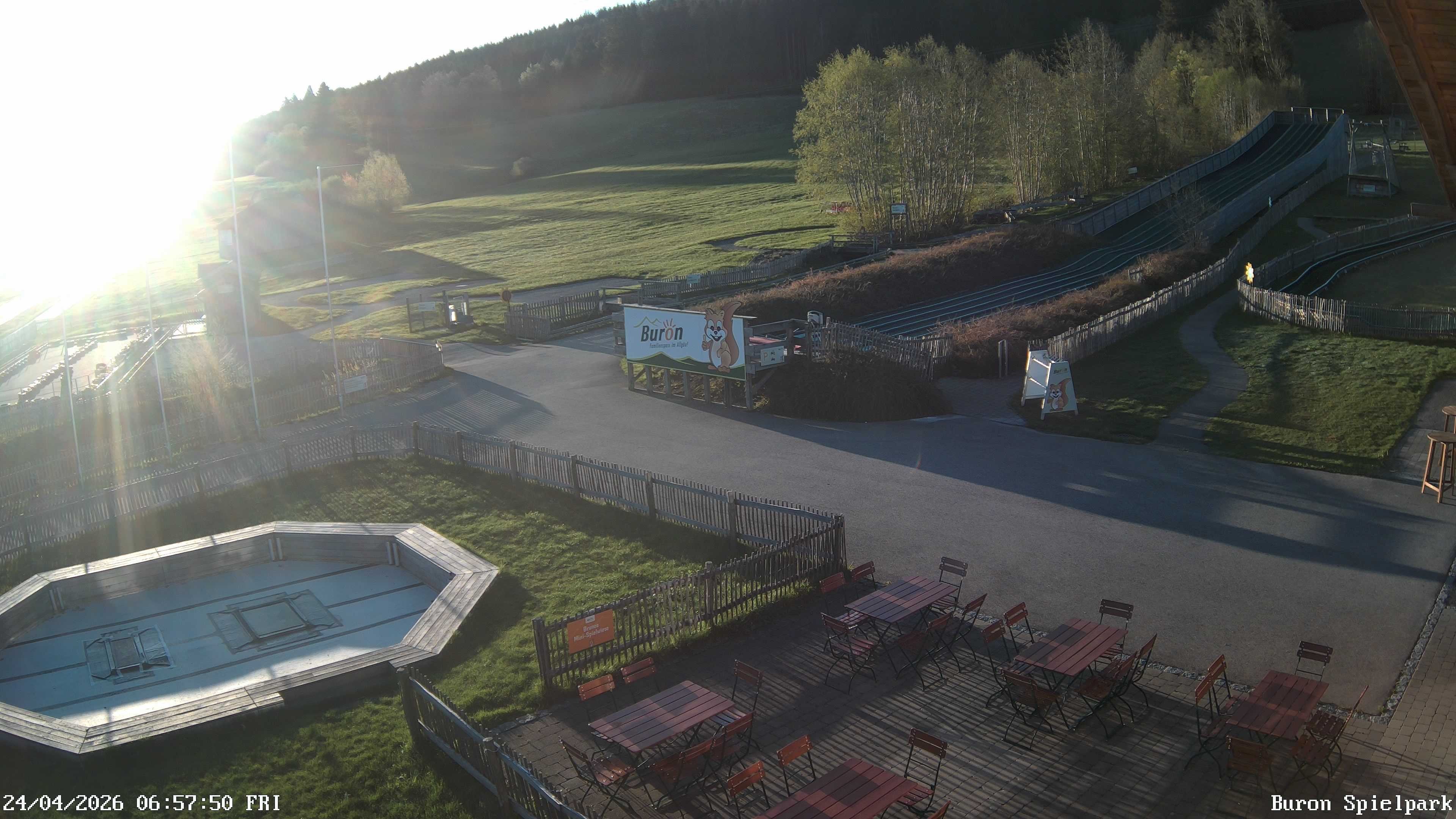 Archiv Foto Webcam Fernsicht auf den Gasthof Buron Stadl im Tal