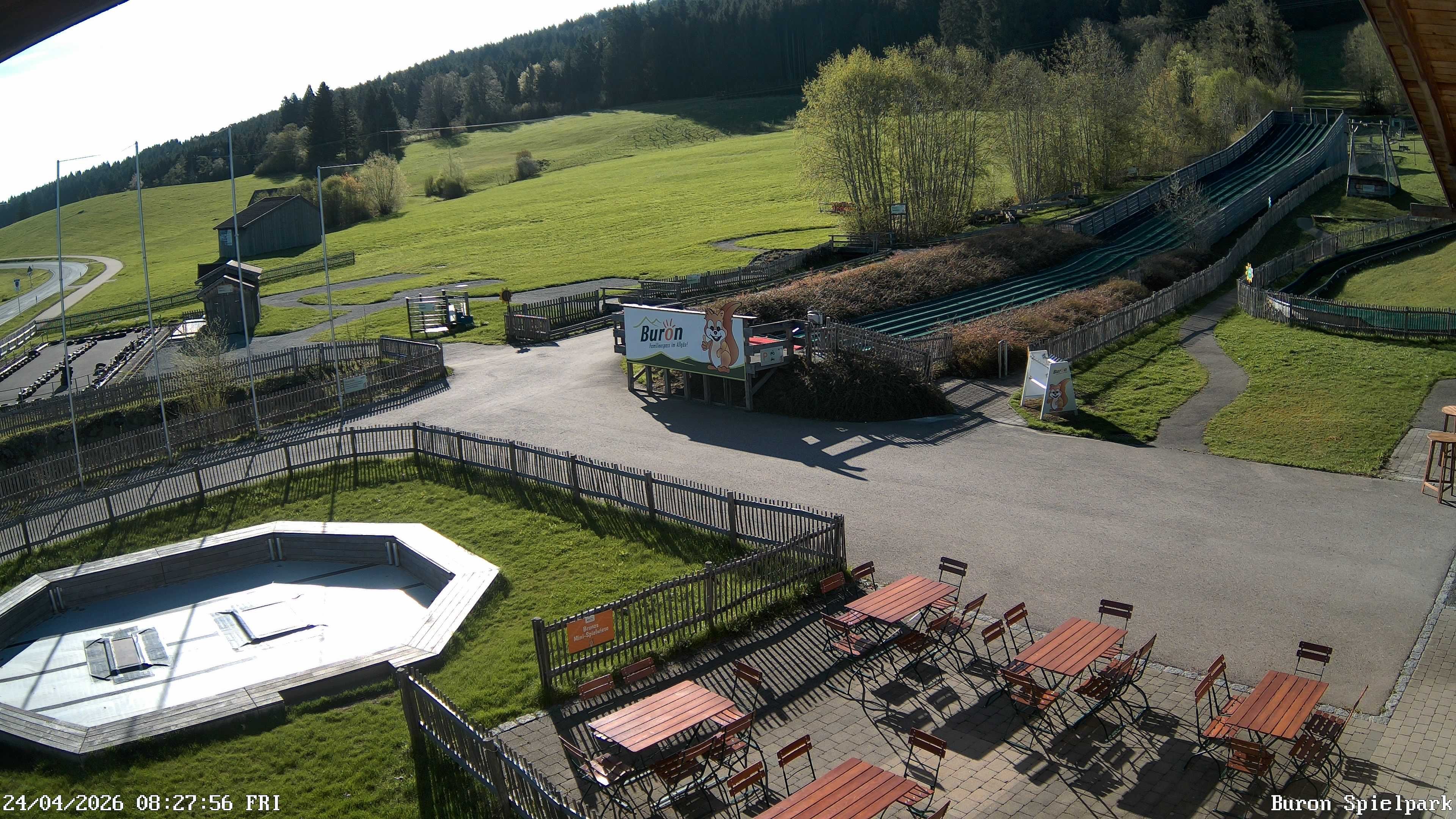 Archiv Foto Webcam Fernsicht auf den Gasthof Buron Stadl im Tal