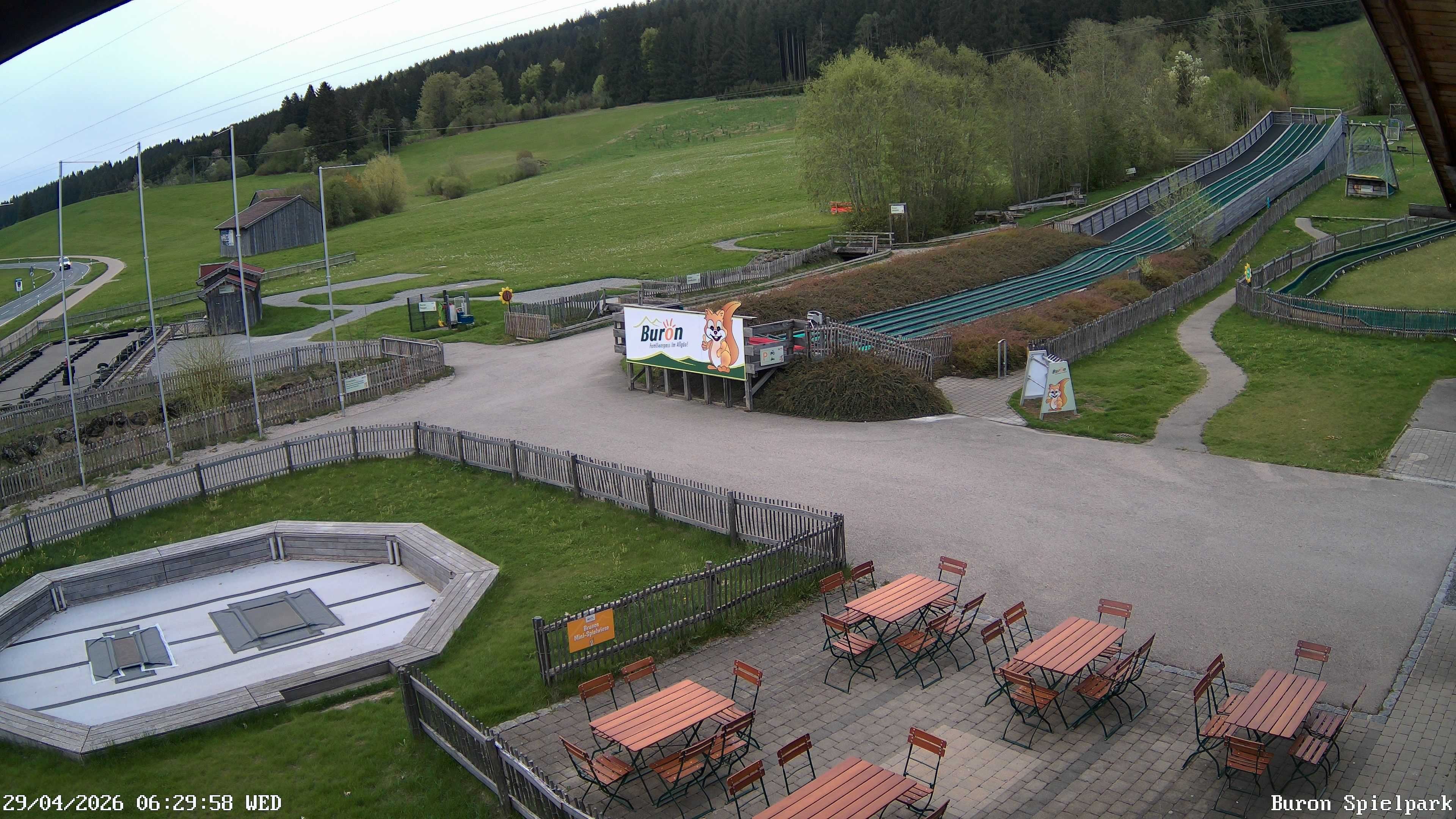 Archiv Foto Webcam Fernsicht auf den Gasthof Buron Stadl im Tal