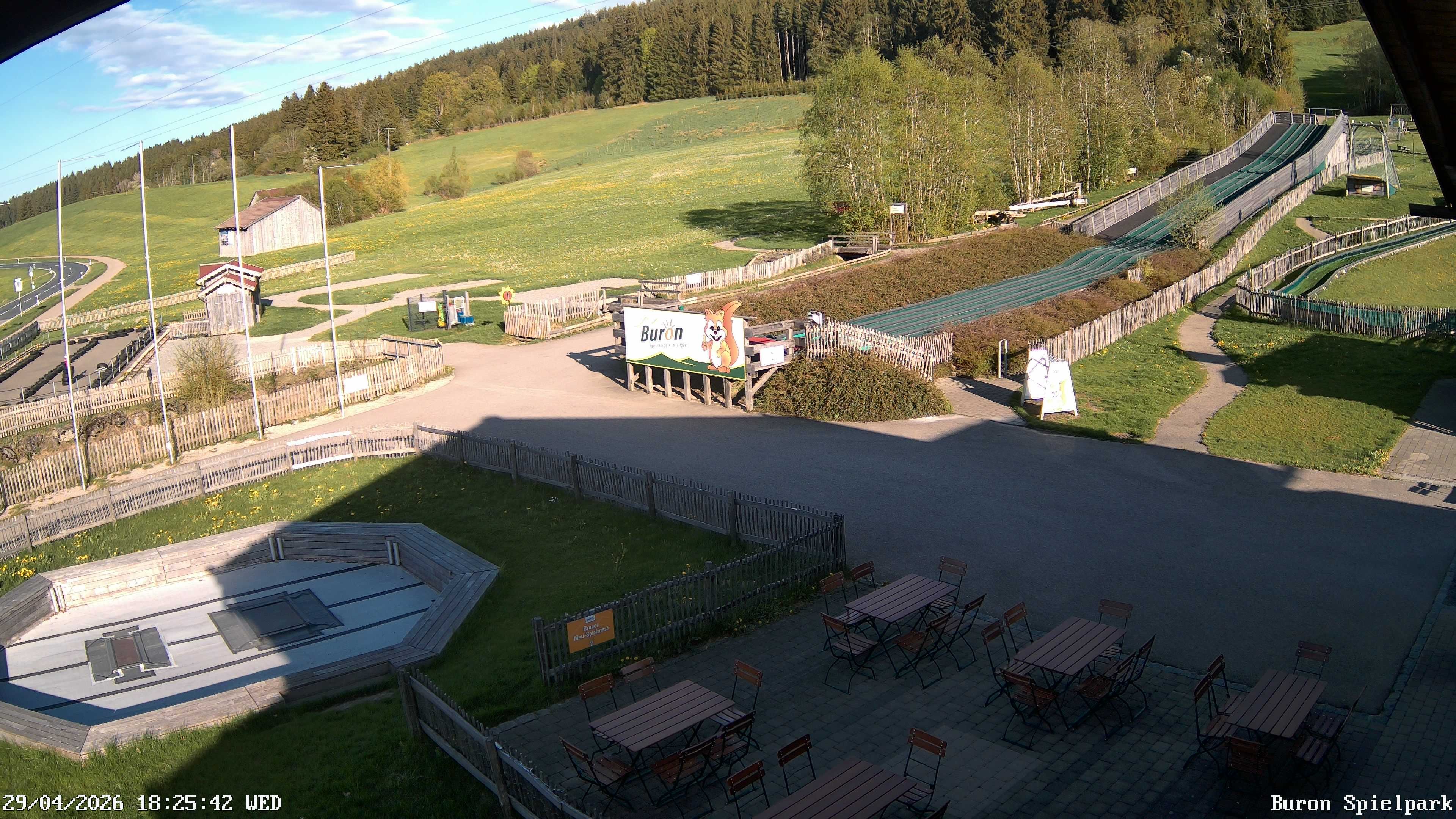 Archiv Foto Webcam Fernsicht auf den Gasthof Buron Stadl im Tal