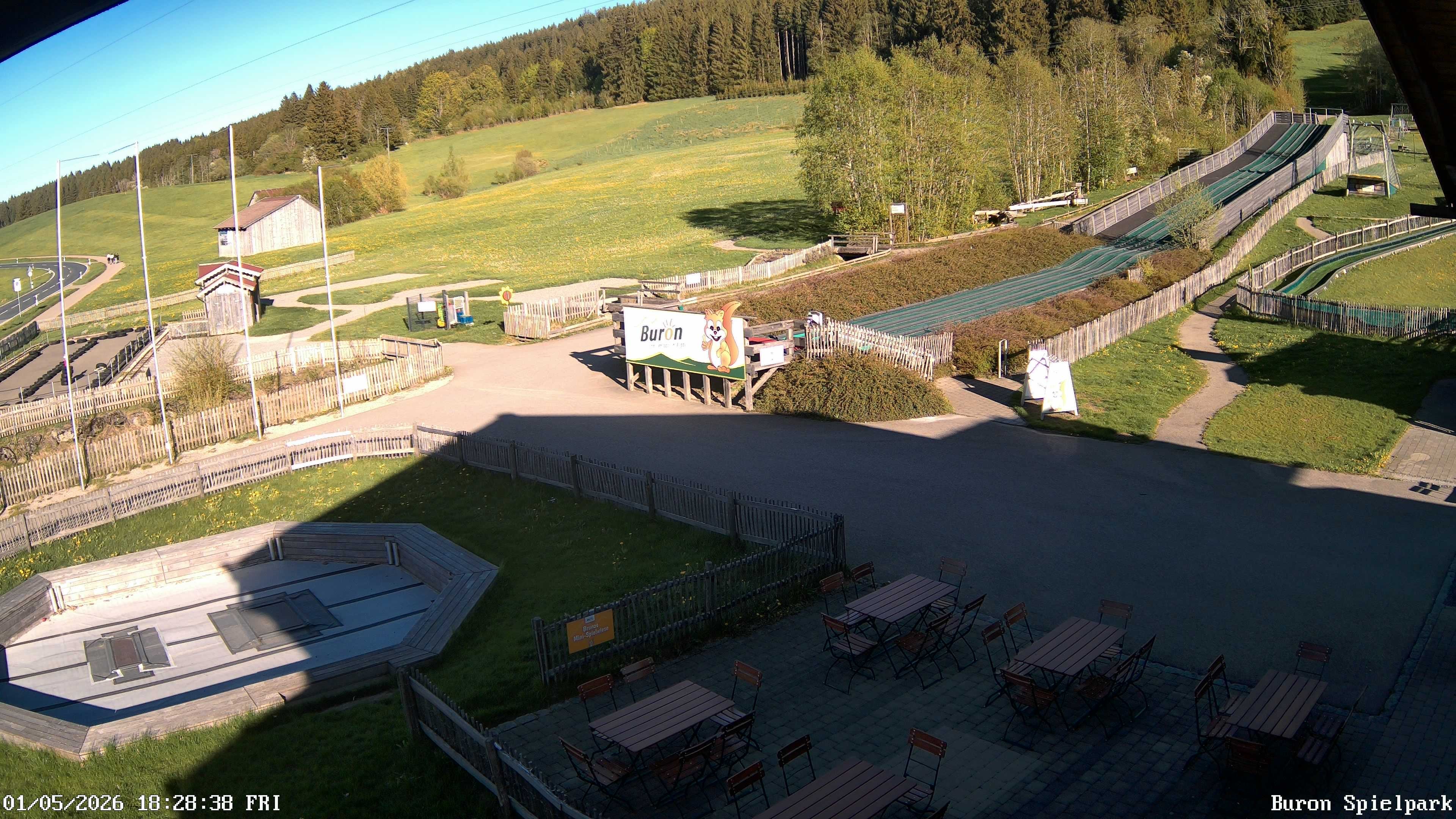 Archiv Foto Webcam Fernsicht auf den Gasthof Buron Stadl im Tal