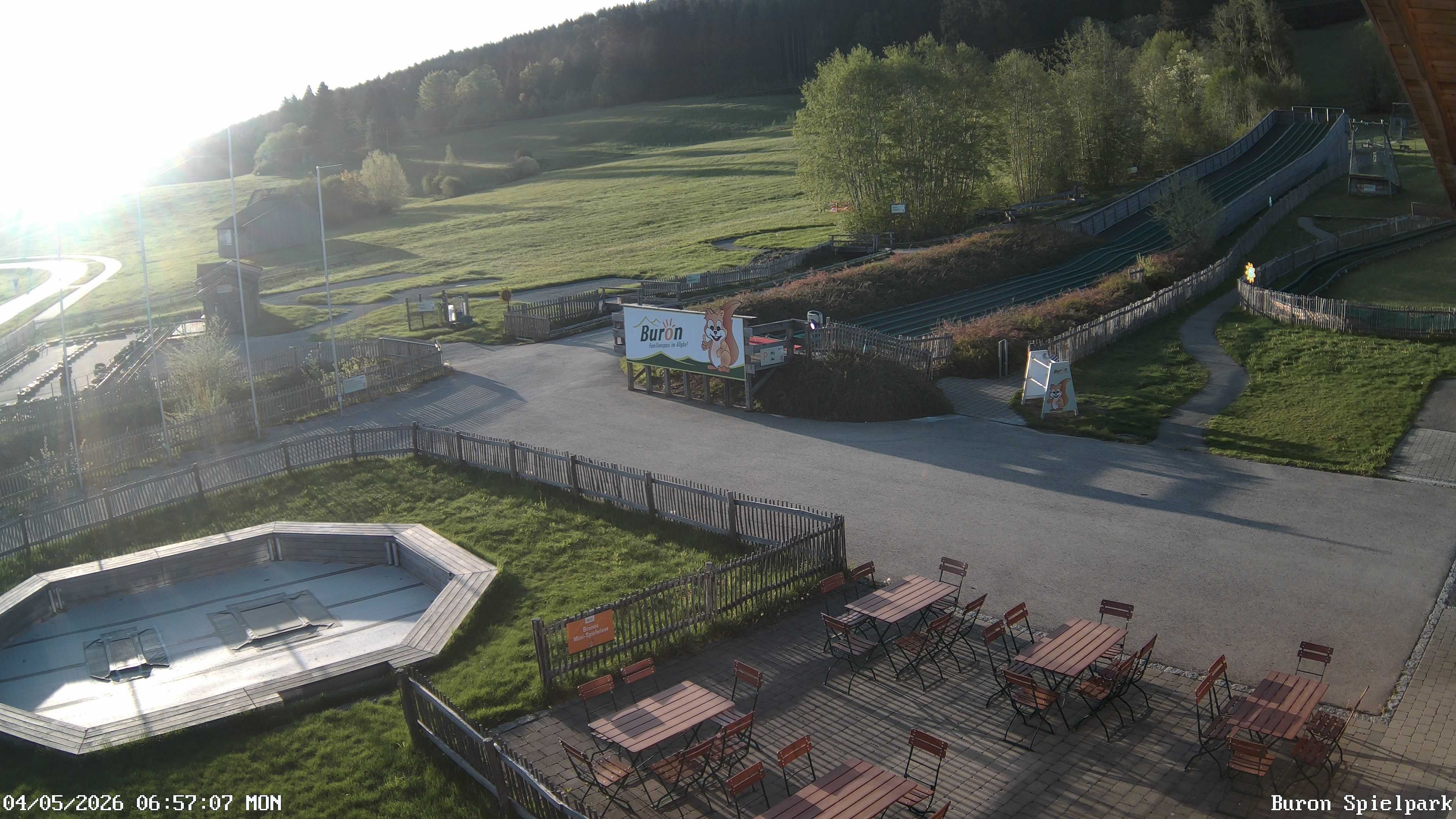Archiv Foto Webcam Fernsicht auf den Gasthof Buron Stadl im Tal