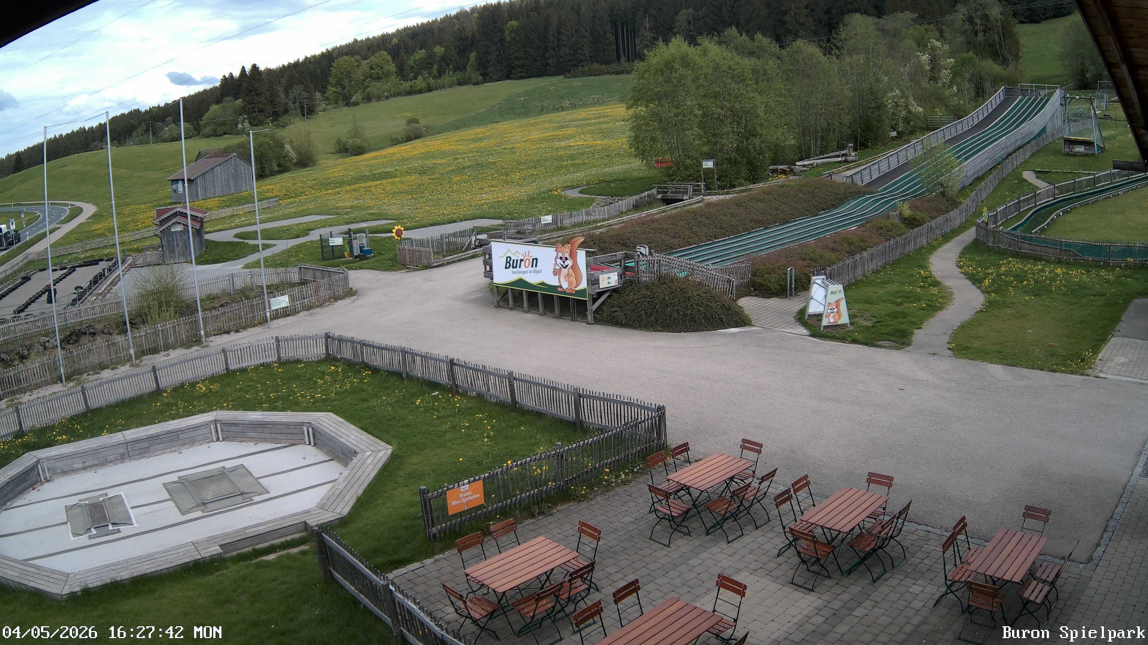 Archiv Foto Webcam Fernsicht auf den Gasthof Buron Stadl im Tal