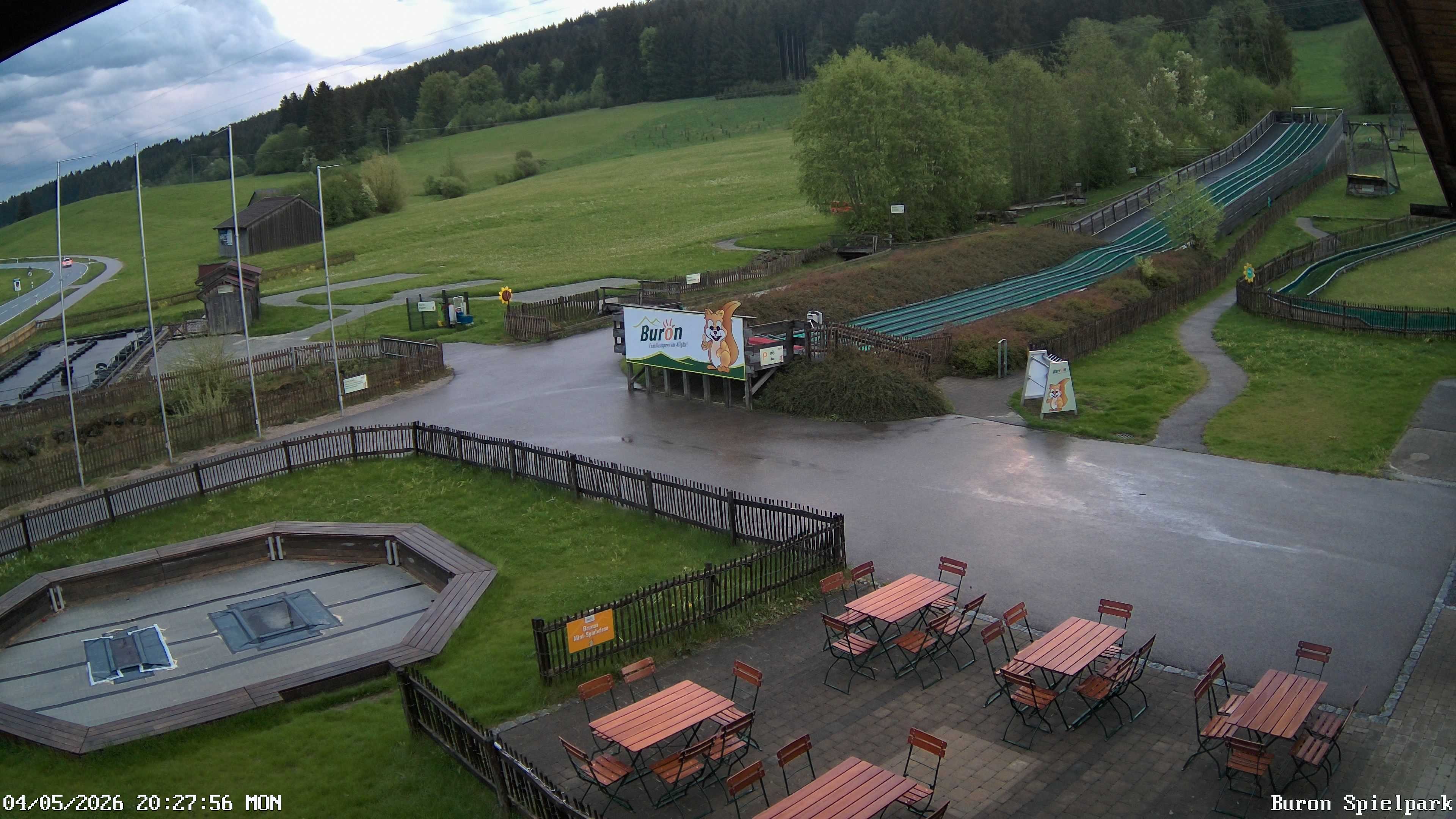 Archiv Foto Webcam Fernsicht auf den Gasthof Buron Stadl im Tal