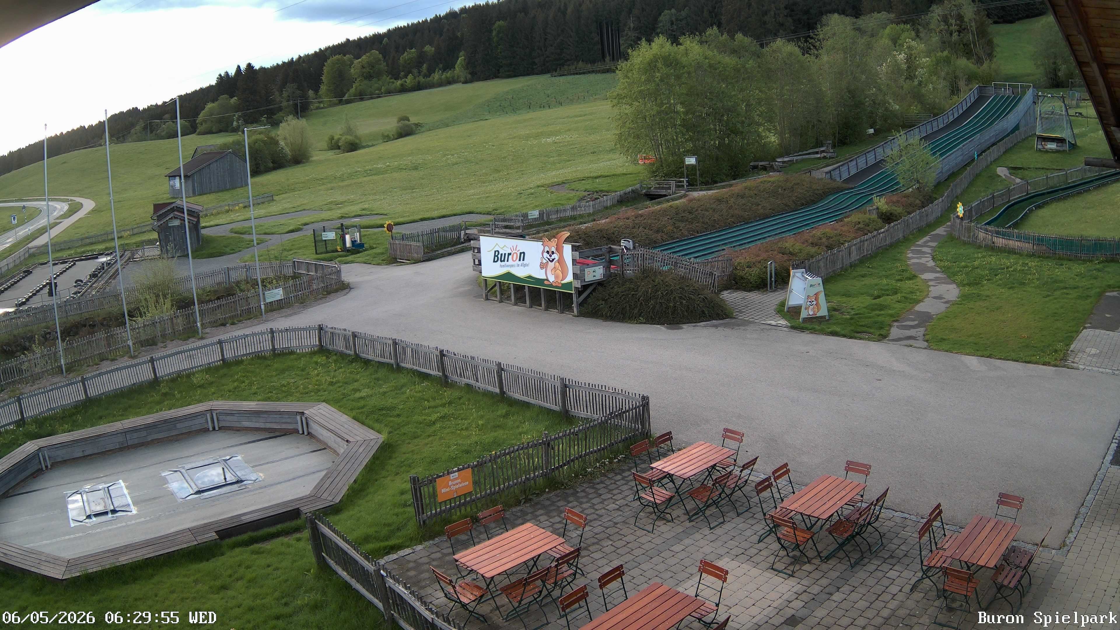 Archiv Foto Webcam Fernsicht auf den Gasthof Buron Stadl im Tal