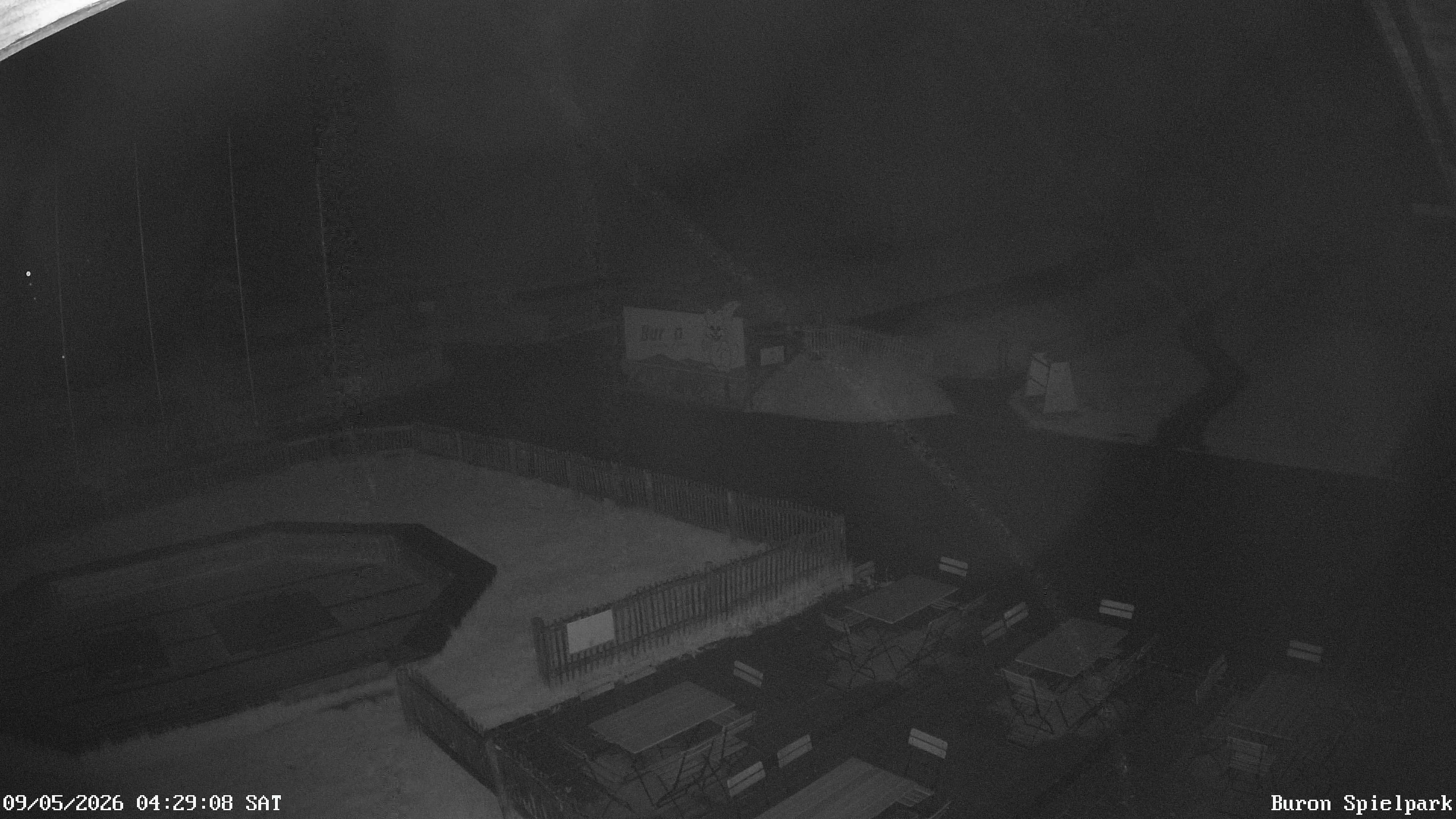 Archived image Webcam with the view of the Alpine restaurant Buron Stadl