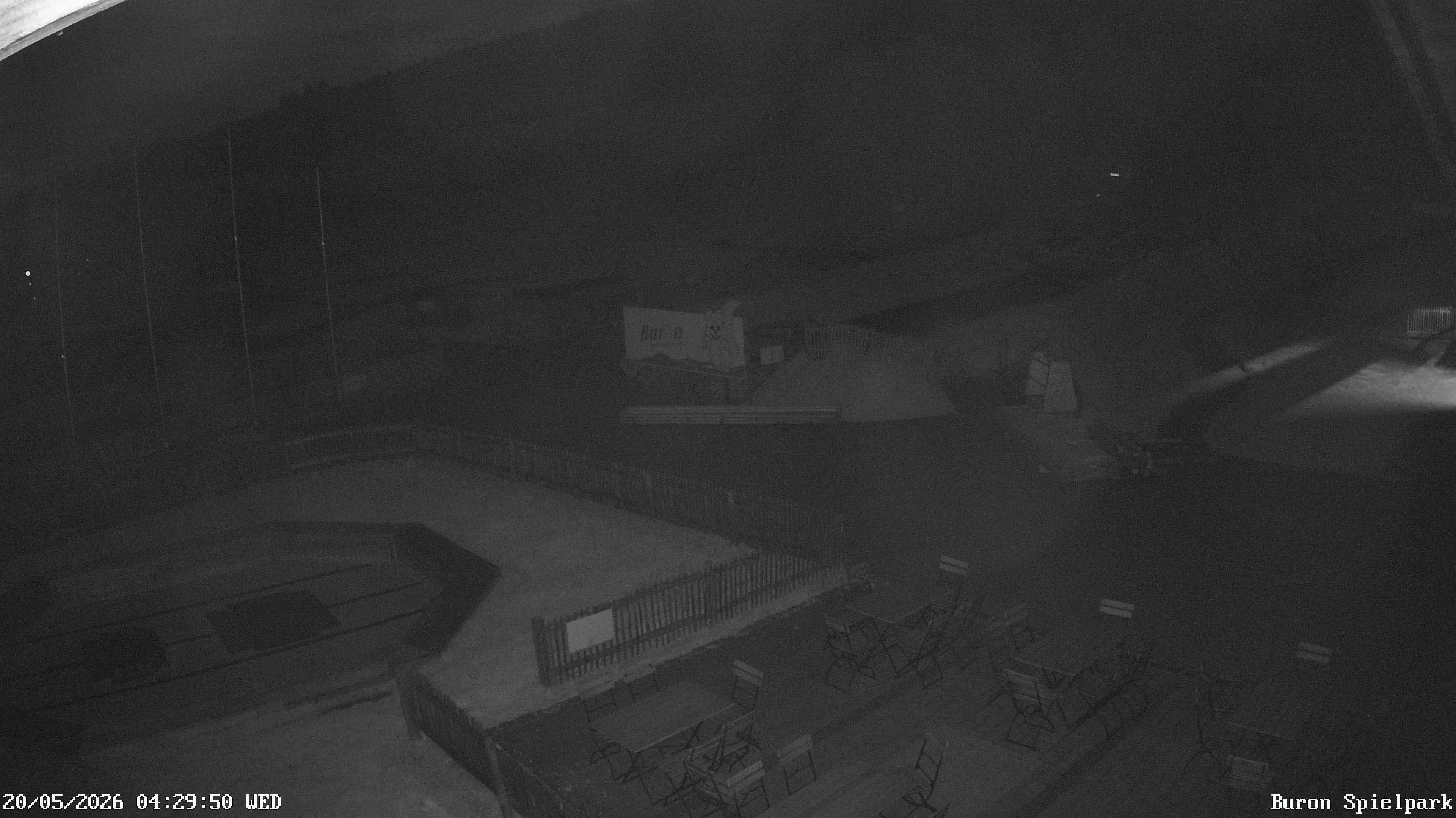 Archived image Webcam with the view of the Alpine restaurant Buron Stadl