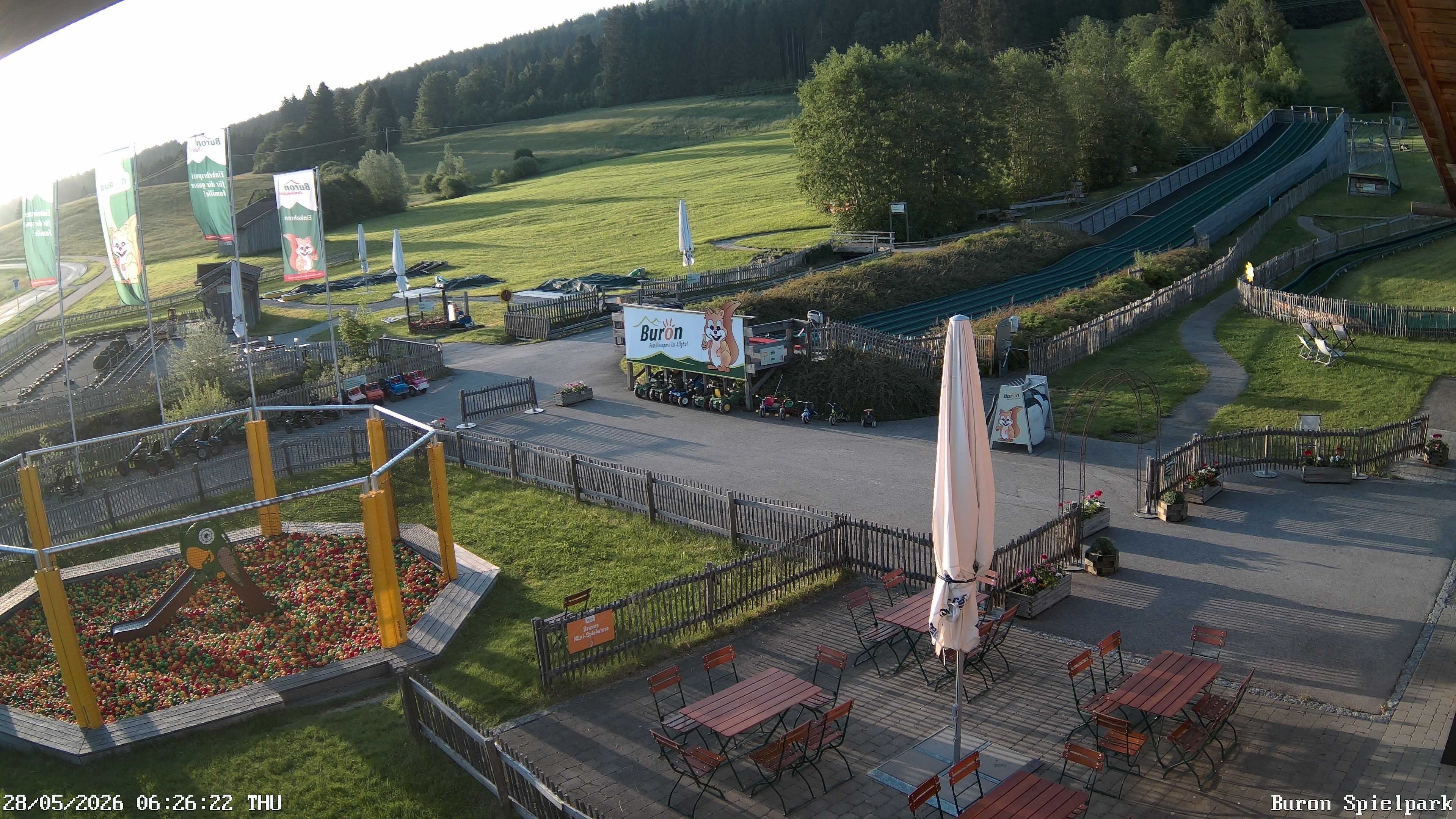 Archiv Foto Webcam Fernsicht auf den Gasthof Buron Stadl im Tal