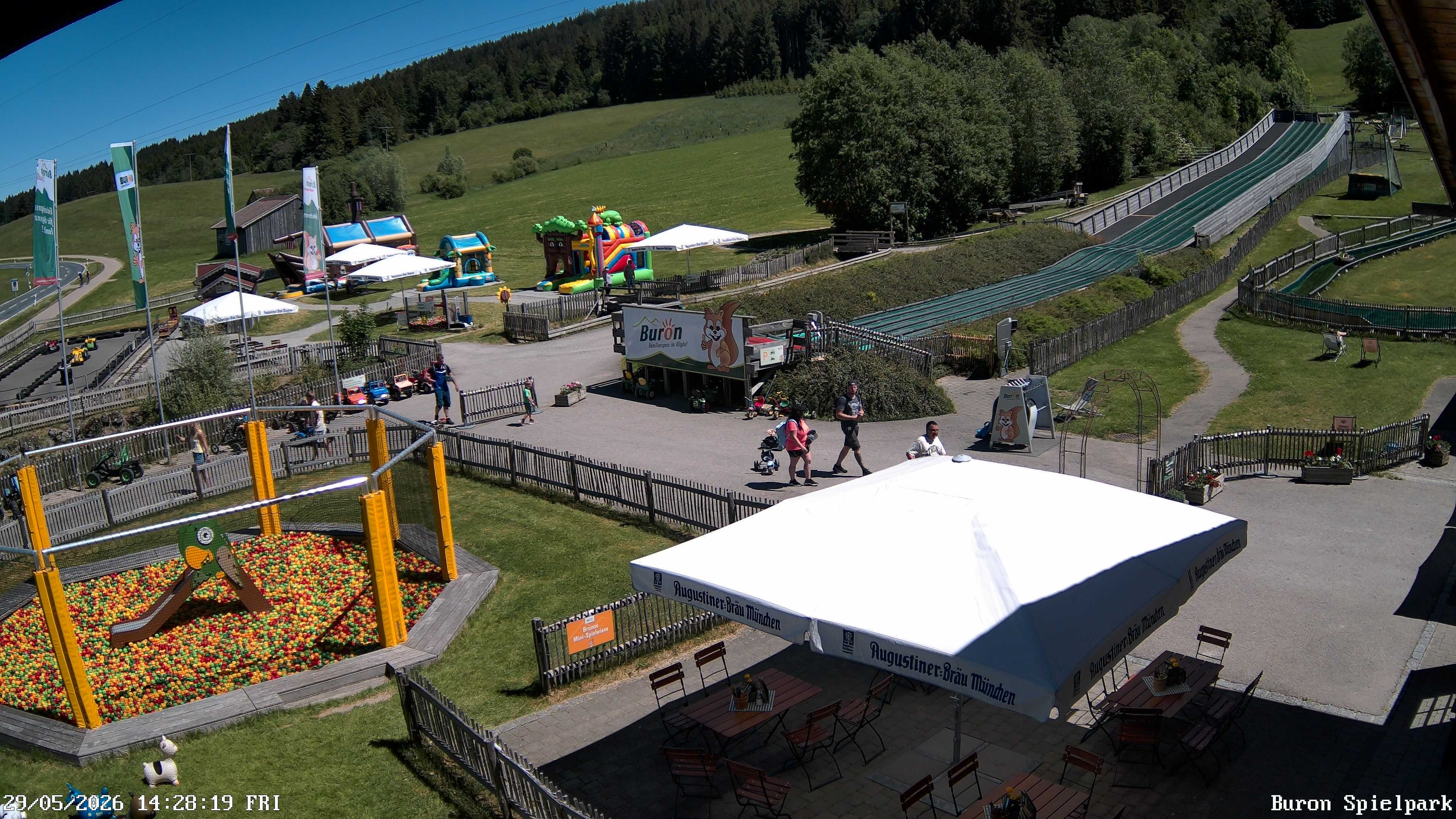 Archiv Foto Webcam Fernsicht auf den Gasthof Buron Stadl im Tal