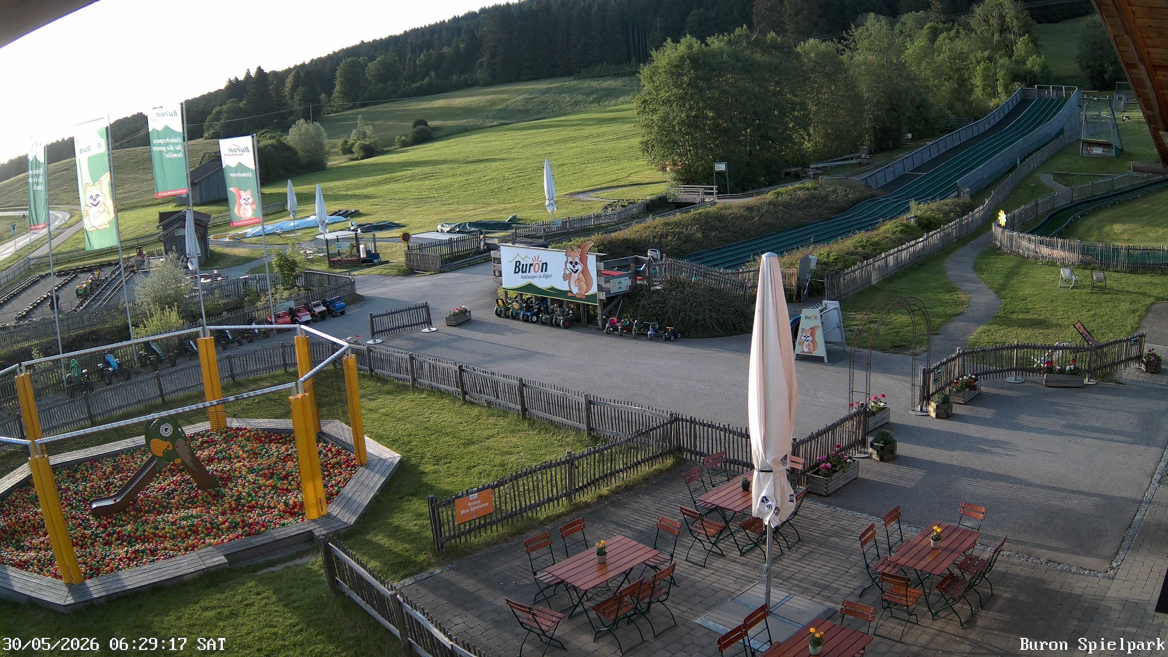 Archiv Foto Webcam Fernsicht auf den Gasthof Buron Stadl im Tal