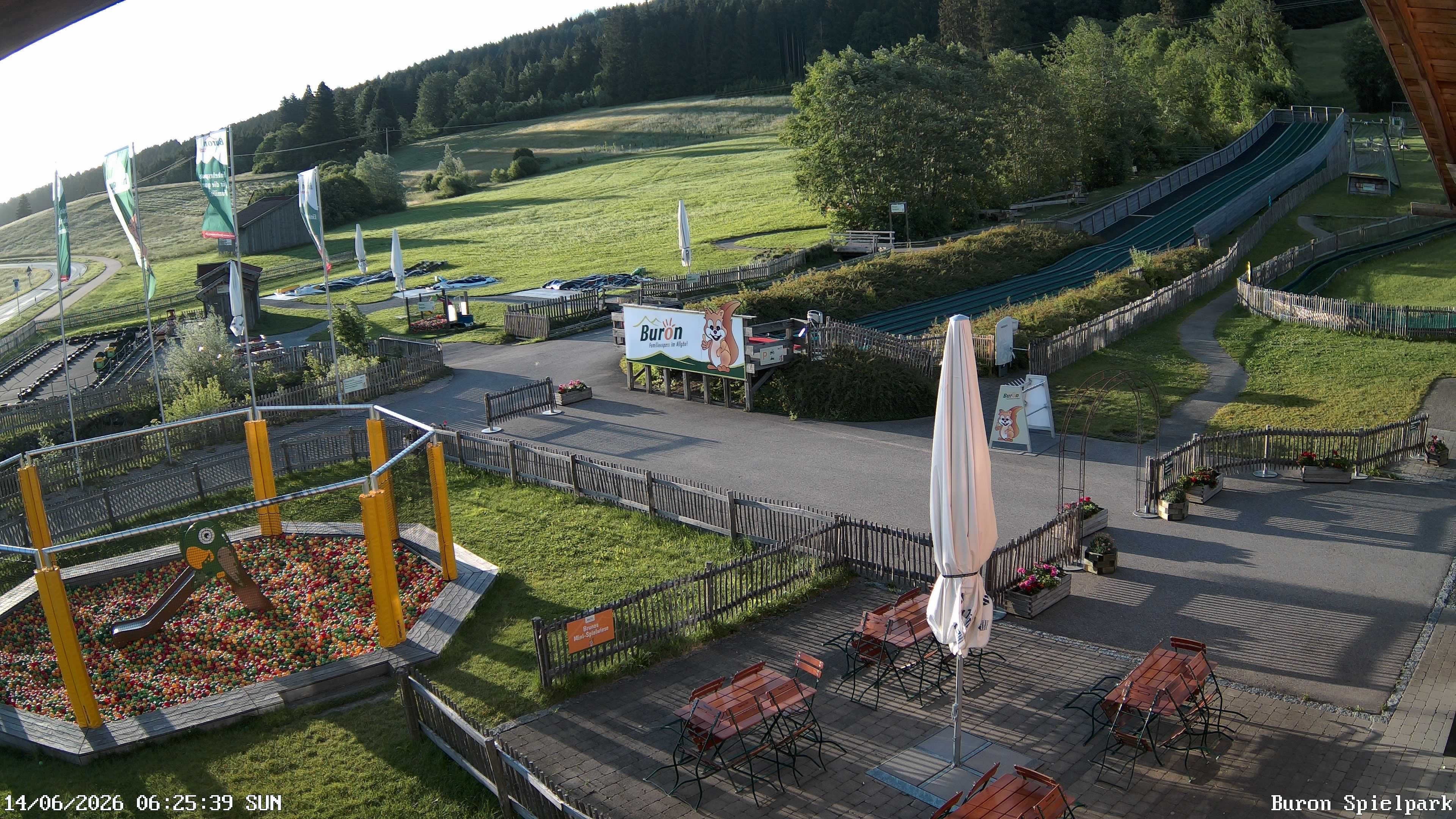 Archiv Foto Webcam Fernsicht auf den Gasthof Buron Stadl im Tal