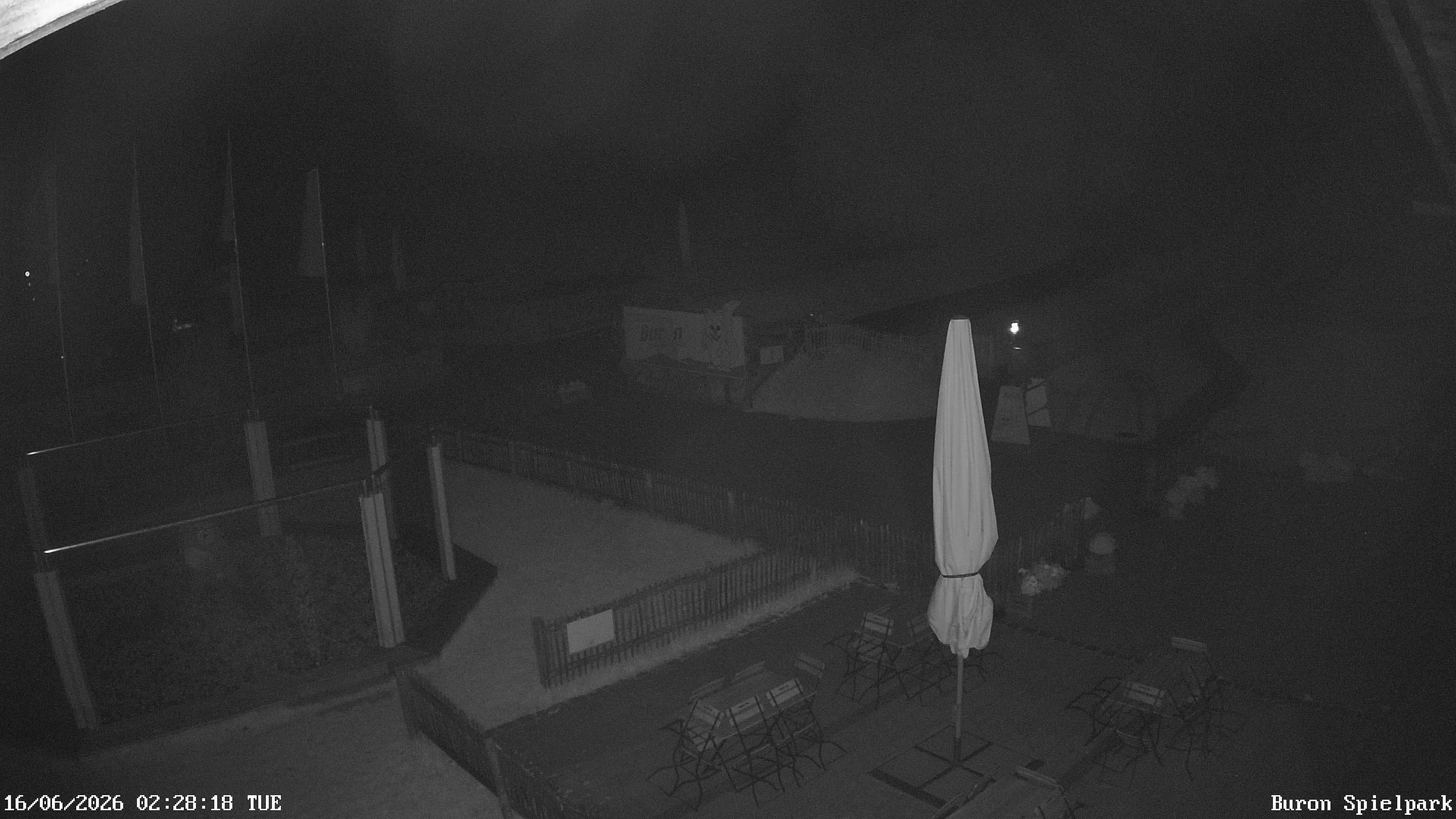 Archived image Webcam with the view of the Alpine restaurant Buron Stadl