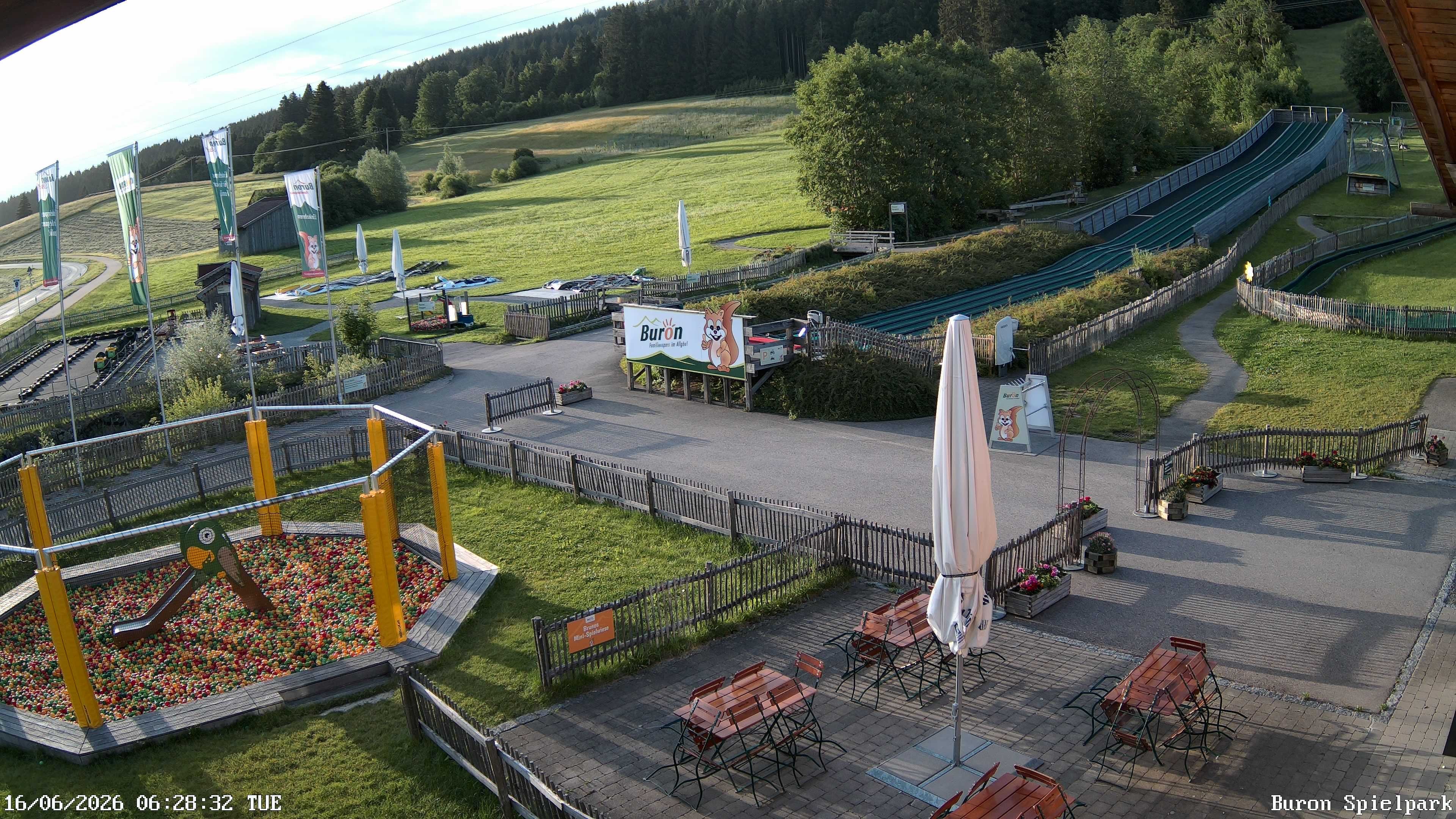 Archiv Foto Webcam Fernsicht auf den Gasthof Buron Stadl im Tal