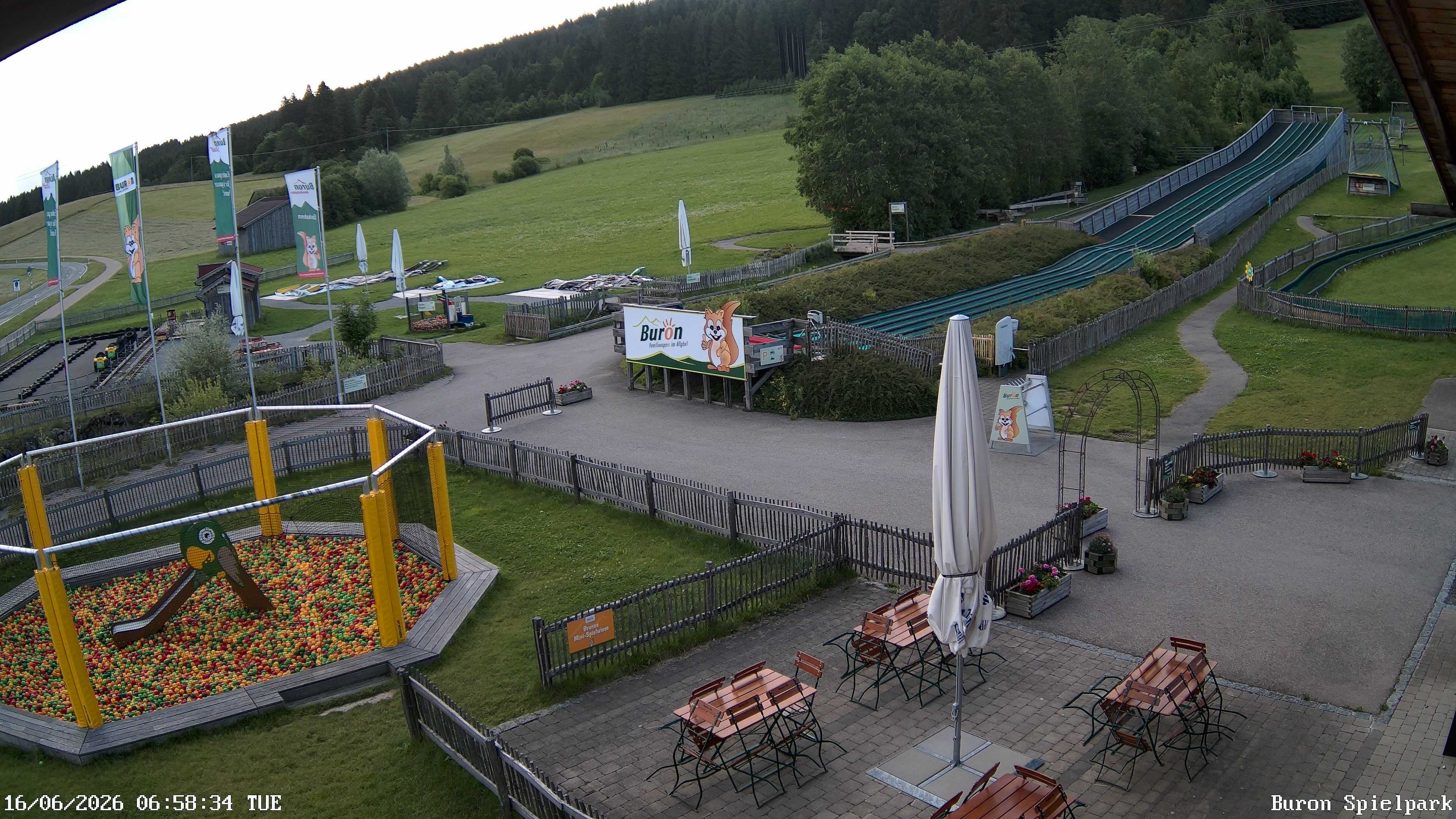 Archiv Foto Webcam Fernsicht auf den Gasthof Buron Stadl im Tal