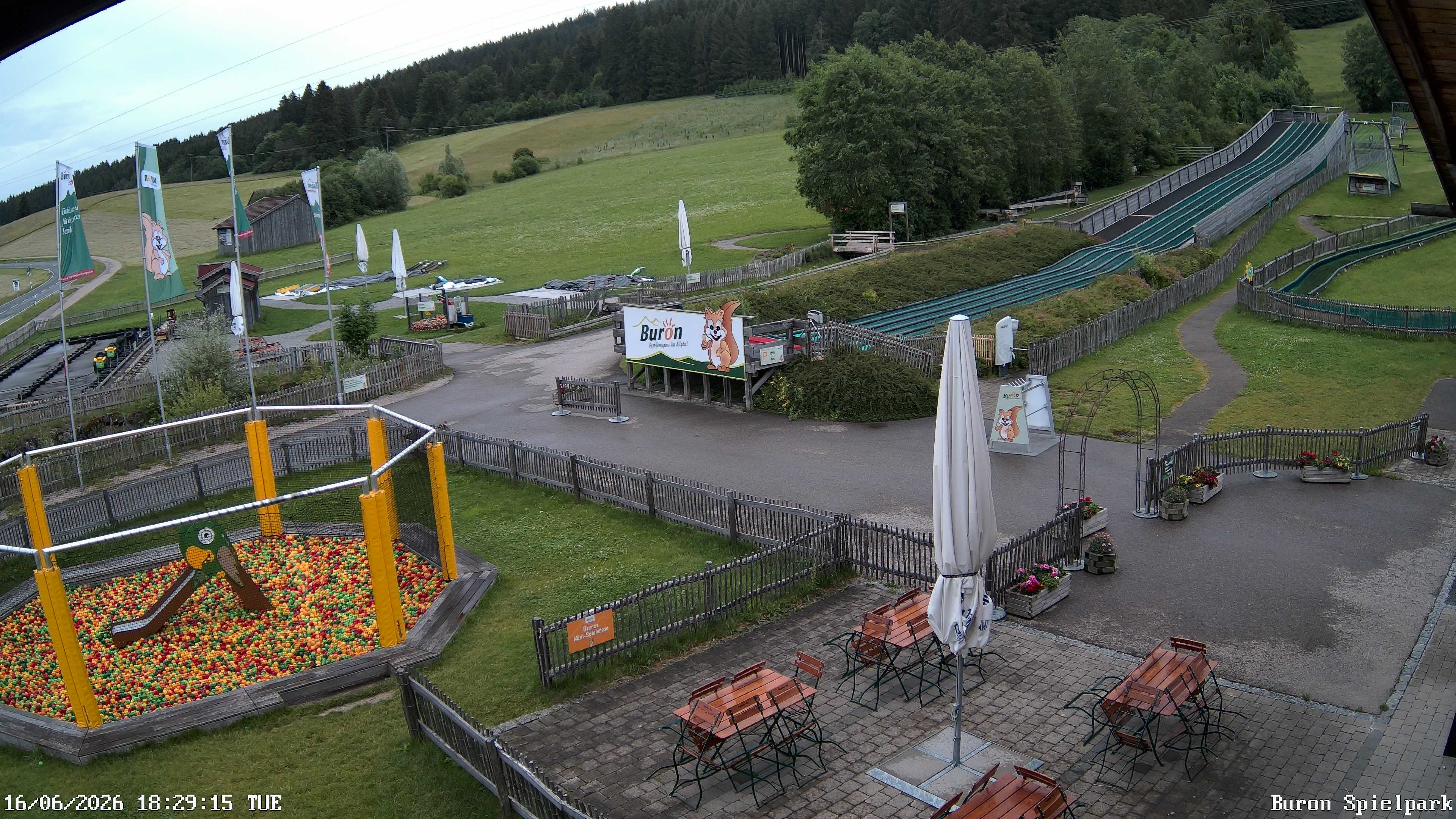 Archiv Foto Webcam Fernsicht auf den Gasthof Buron Stadl im Tal