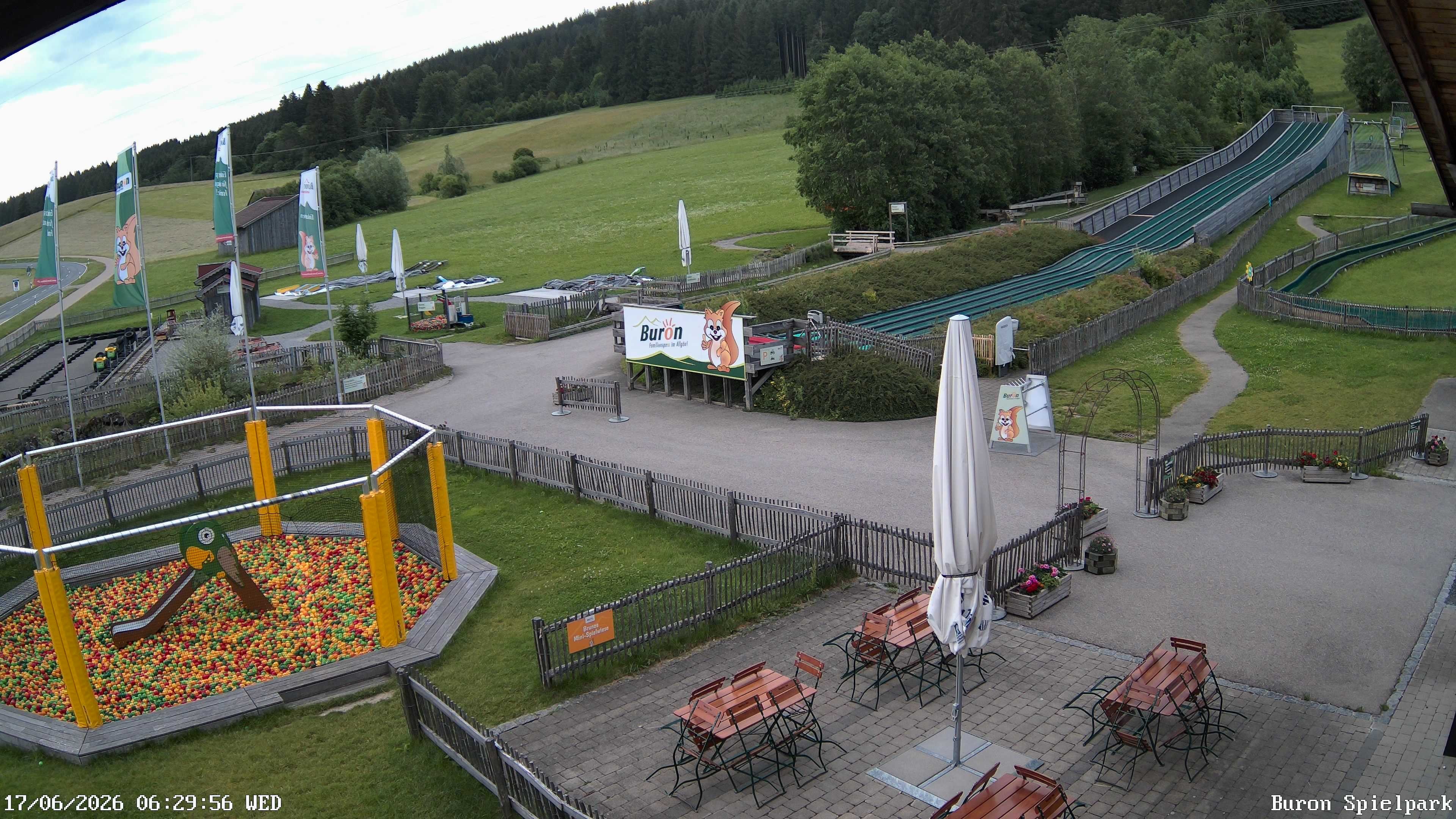 Archiv Foto Webcam Fernsicht auf den Gasthof Buron Stadl im Tal