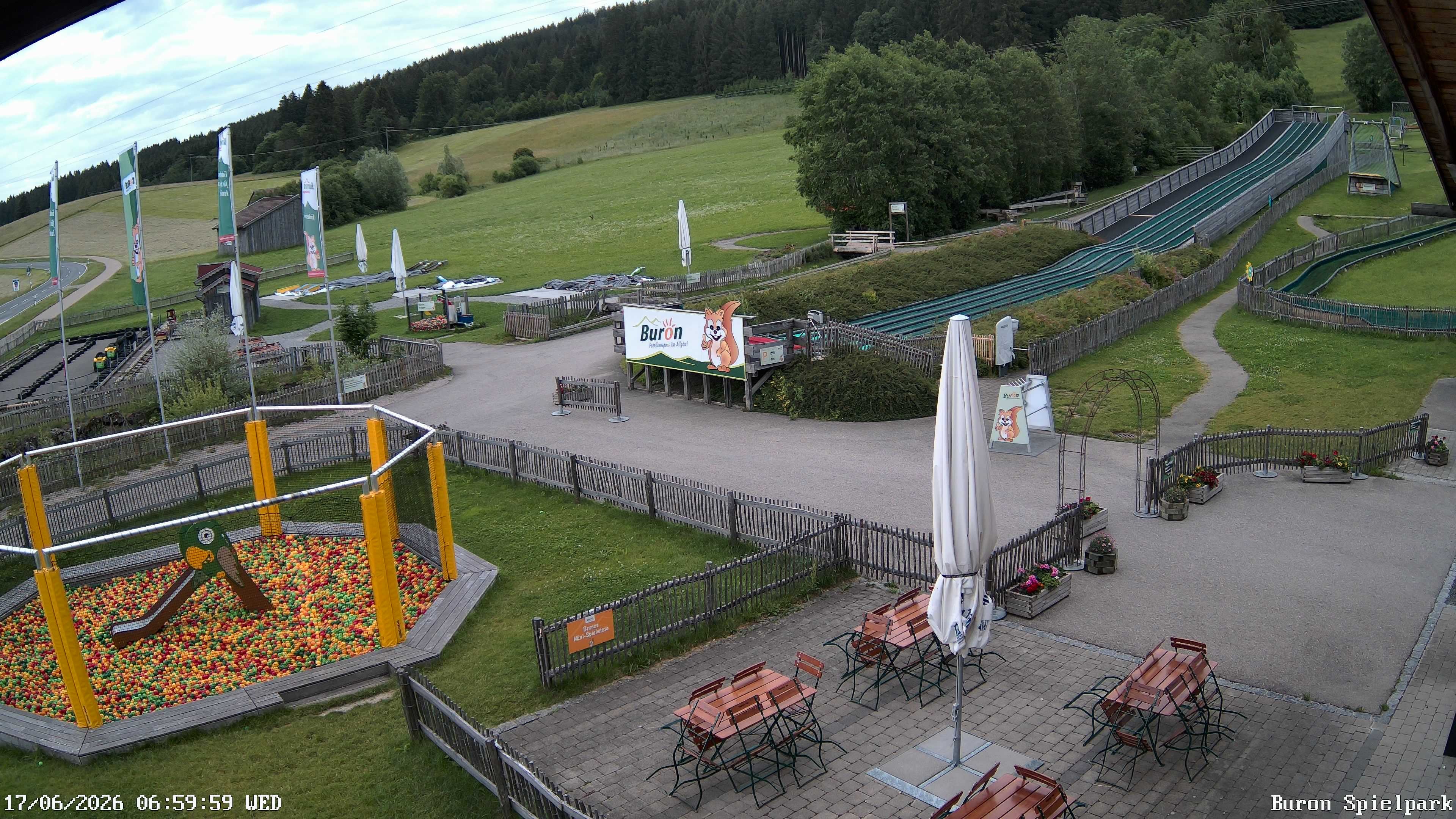 Archiv Foto Webcam Fernsicht auf den Gasthof Buron Stadl im Tal