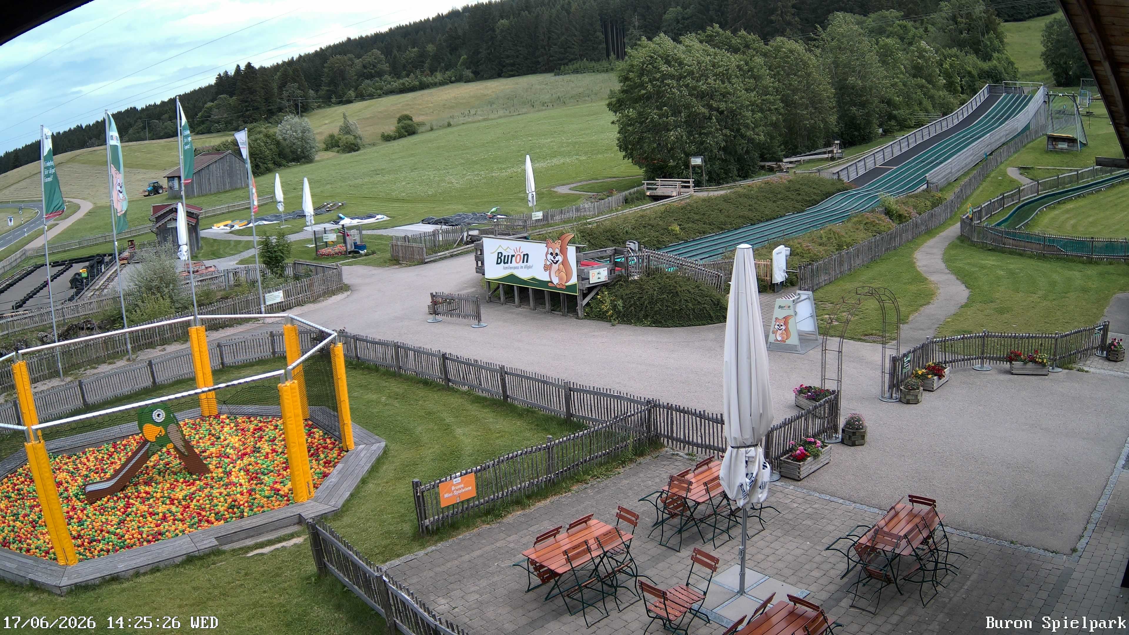 Archiv Foto Webcam Fernsicht auf den Gasthof Buron Stadl im Tal