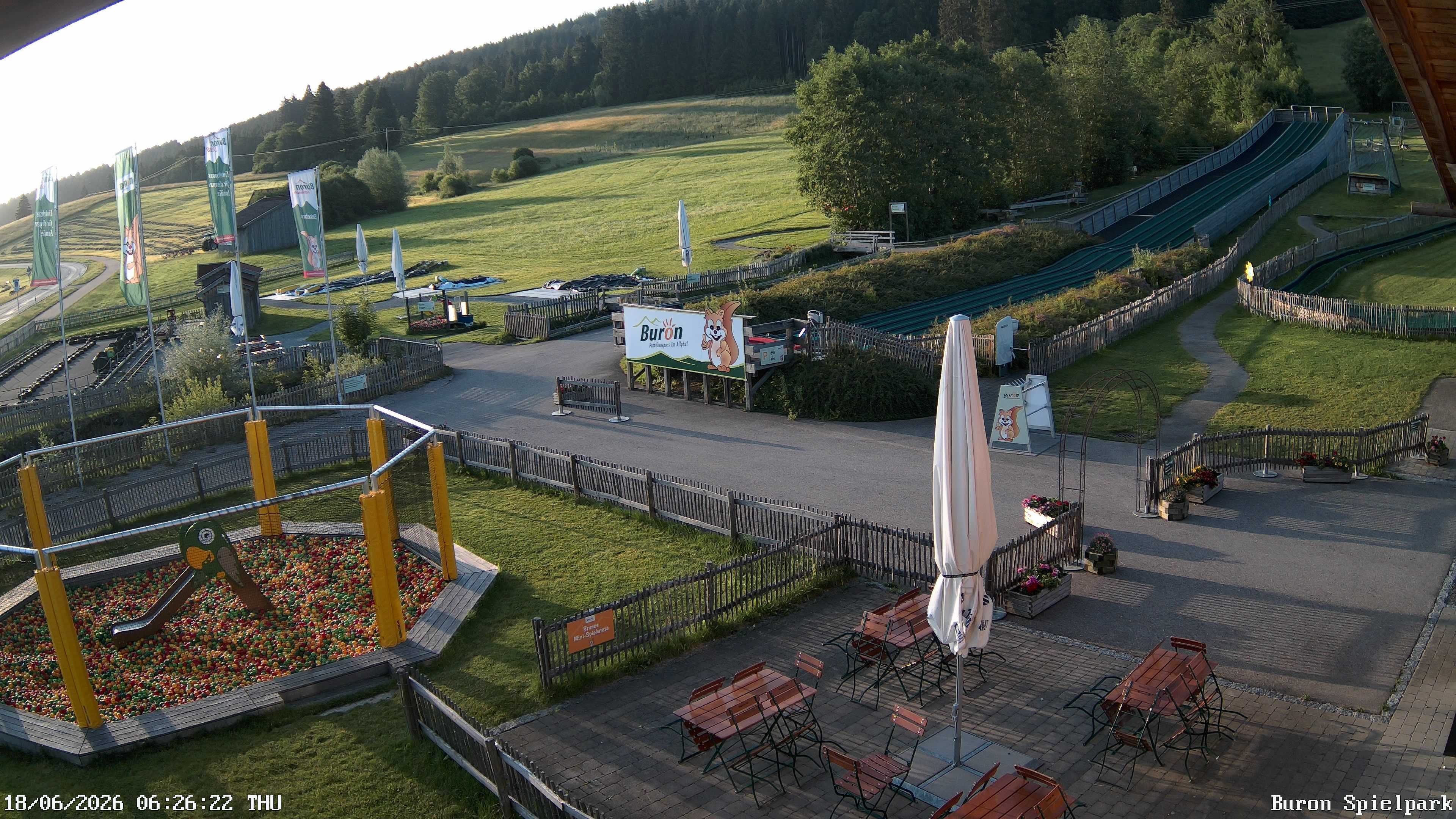 Archiv Foto Webcam Fernsicht auf den Gasthof Buron Stadl im Tal